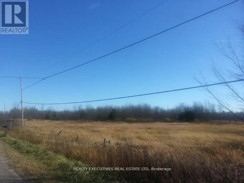 Photo 5 of 852 Cameron Side Road, Tay Valley, Bathurst/Burgess & Sherbrooke (Bathurst) Twp — HOMEH