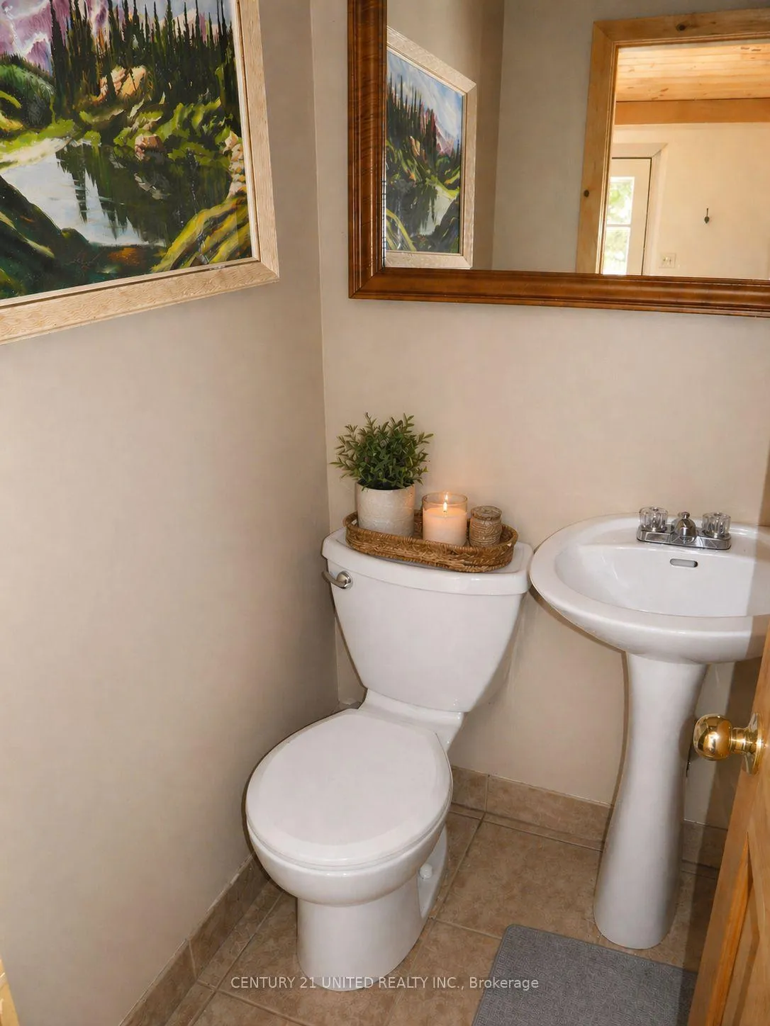 Photo 8 of 106 Lakeview Crescent, North Kawartha — HOMEH