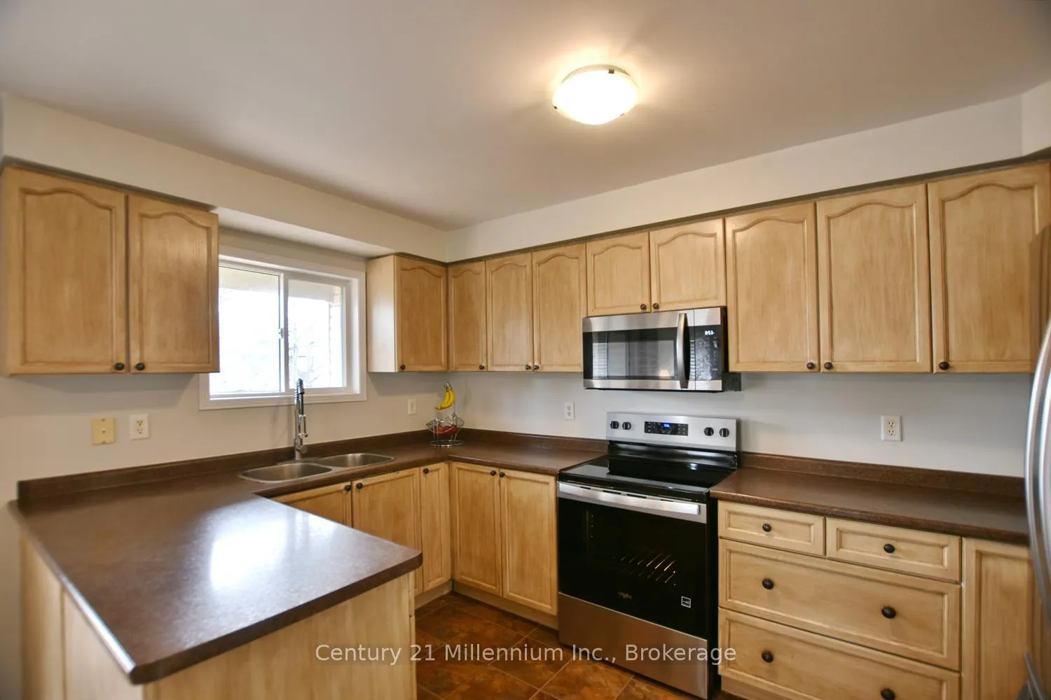 Photo 15 of 114 Silver Birch Avenue, Wasaga Beach — HOMEH