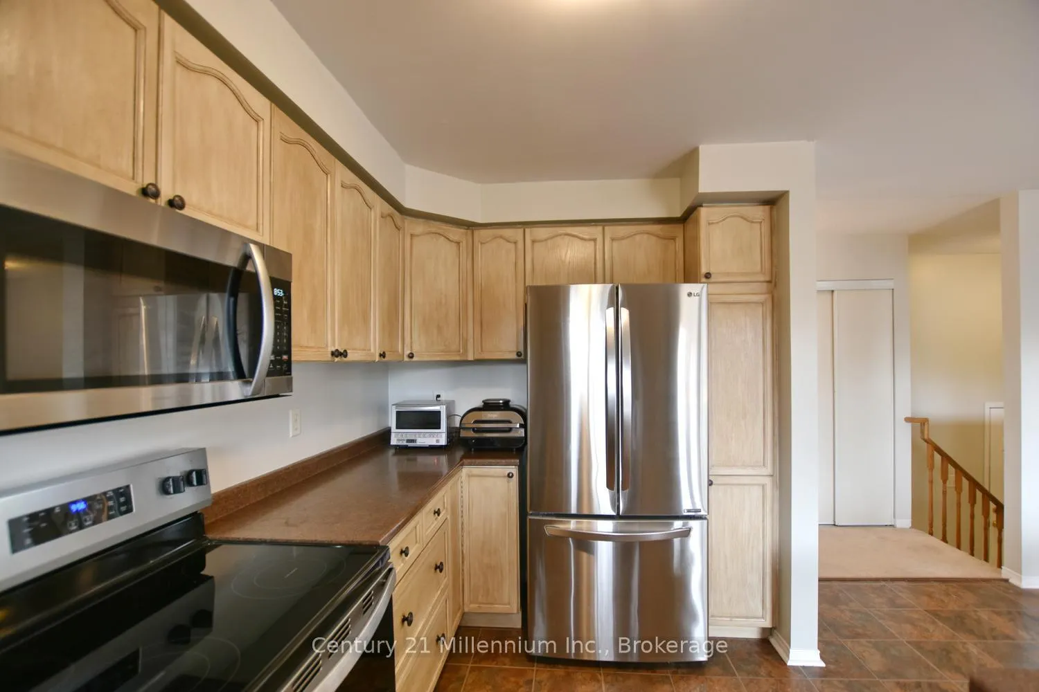 Photo 17 of 114 Silver Birch Avenue, Wasaga Beach — HOMEH