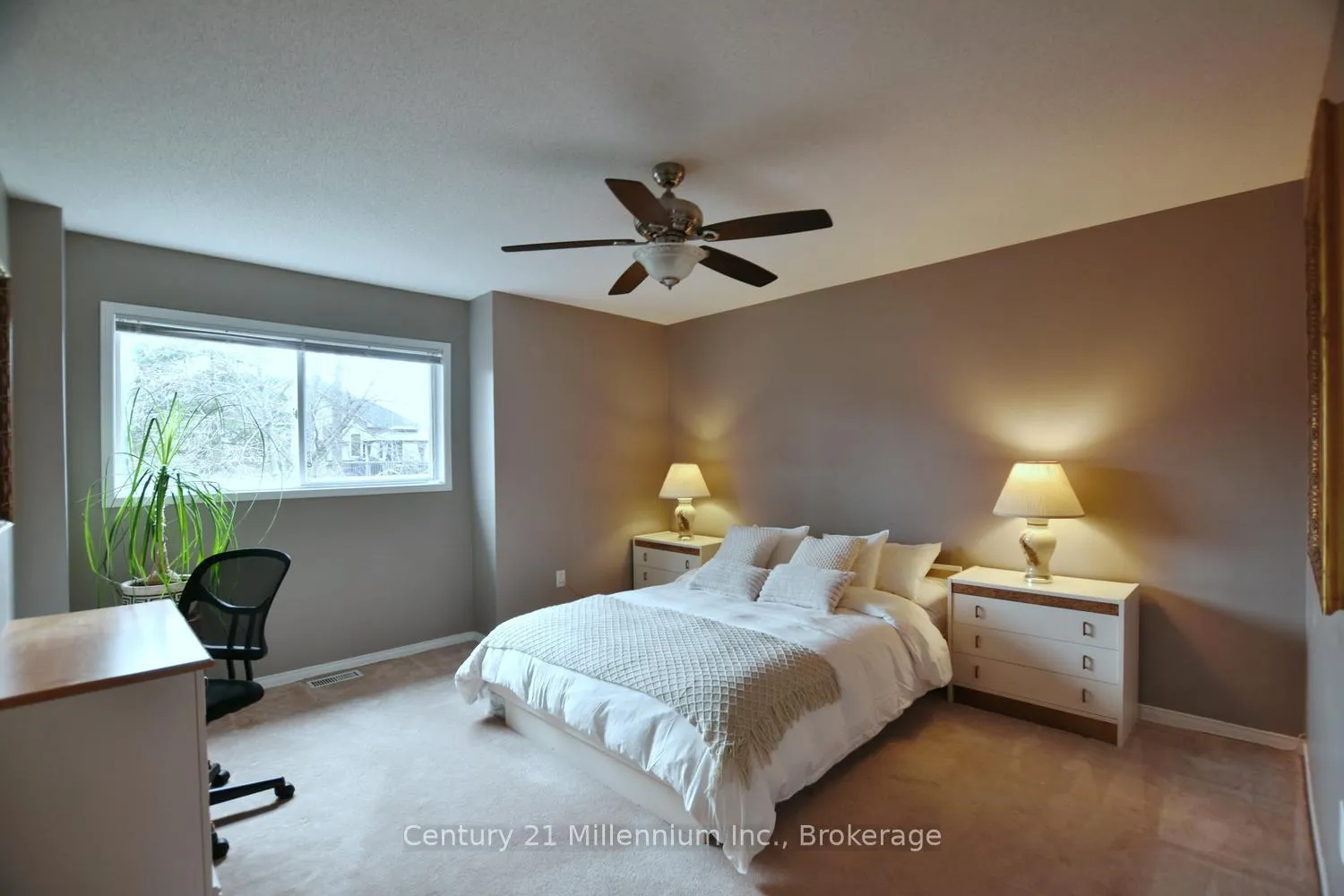 Photo 24 of 114 Silver Birch Avenue, Wasaga Beach — HOMEH