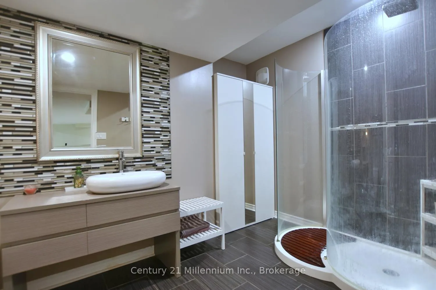 Photo 38 of 114 Silver Birch Avenue, Wasaga Beach — HOMEH