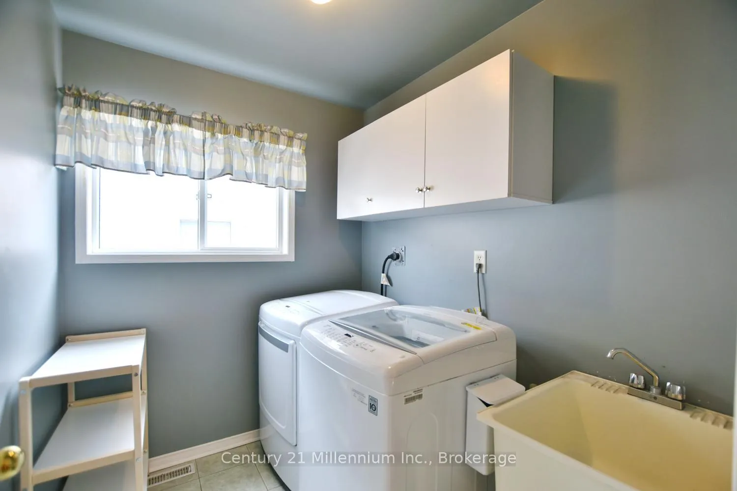 Photo 45 of 114 Silver Birch Avenue, Wasaga Beach — HOMEH