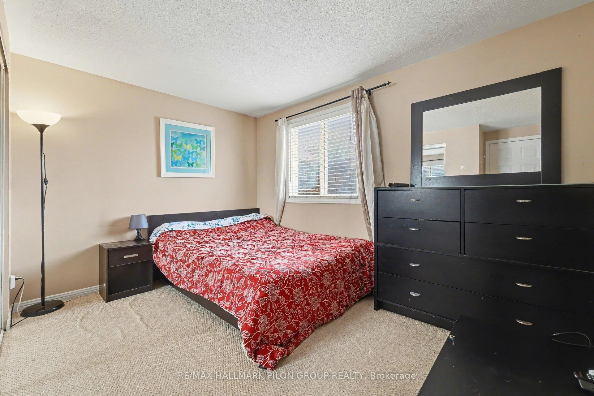 Photo 9 of Unit C, 1540 Beaverpond Drive, Ottawa, Pineview — HOMEH