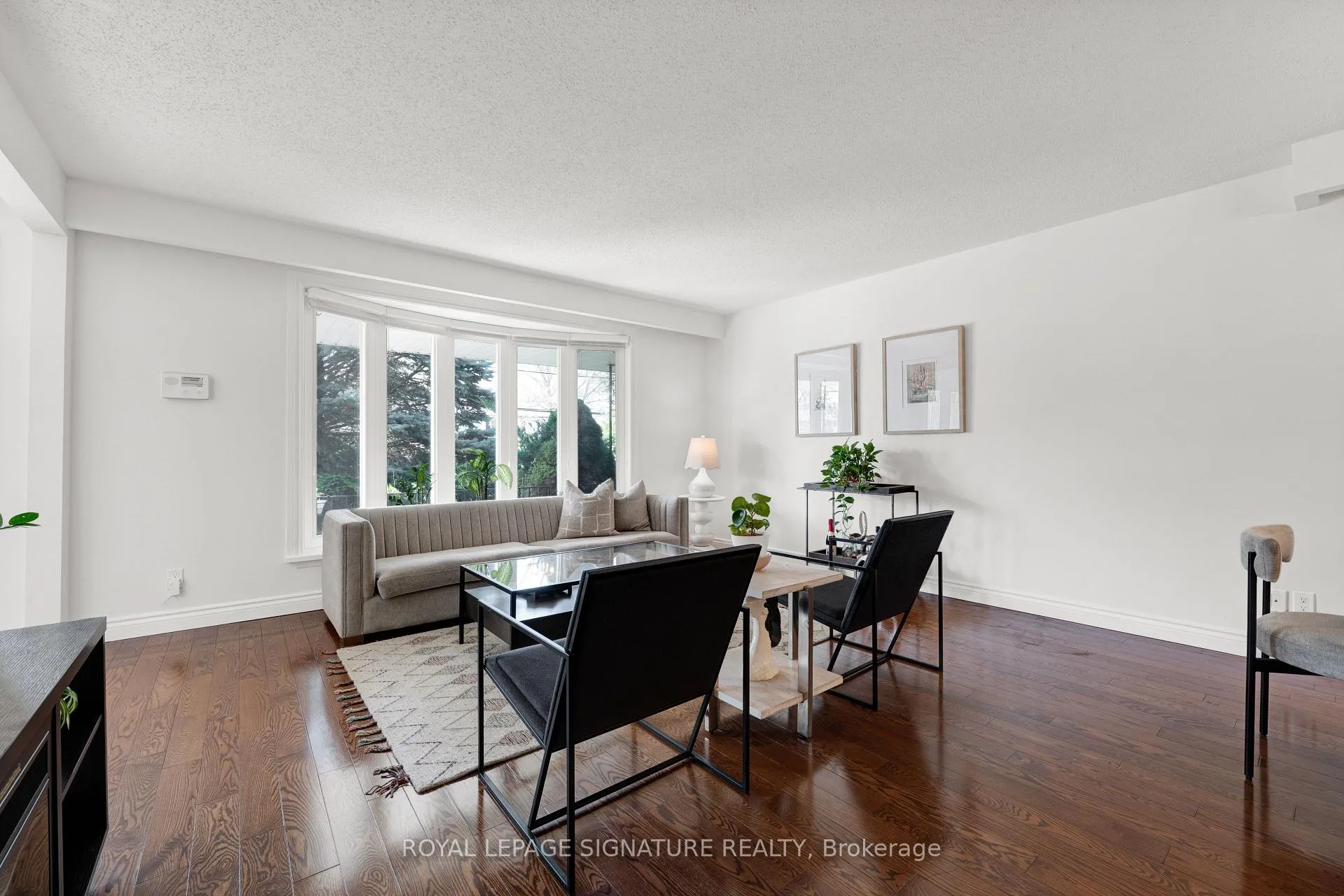 Photo 3 of 55 Tollerton Avenue, North York, Bayview Woods-Steeles — HOMEH