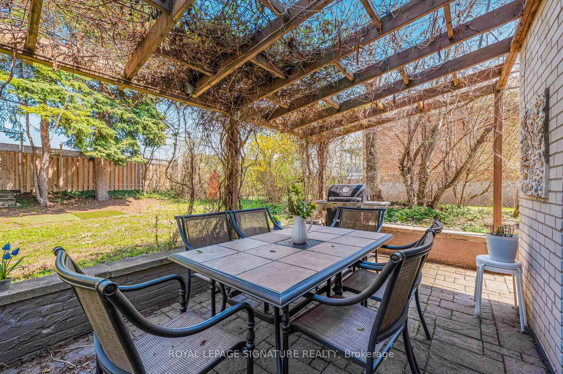 Photo 31 of 55 Tollerton Avenue, North York, Bayview Woods-Steeles — HOMEH