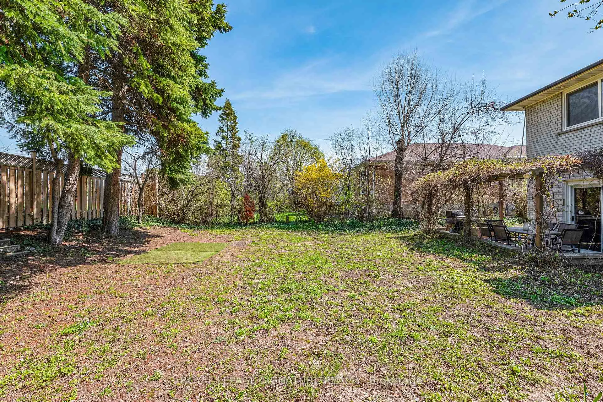 Photo 34 of 55 Tollerton Avenue, North York, Bayview Woods-Steeles — HOMEH