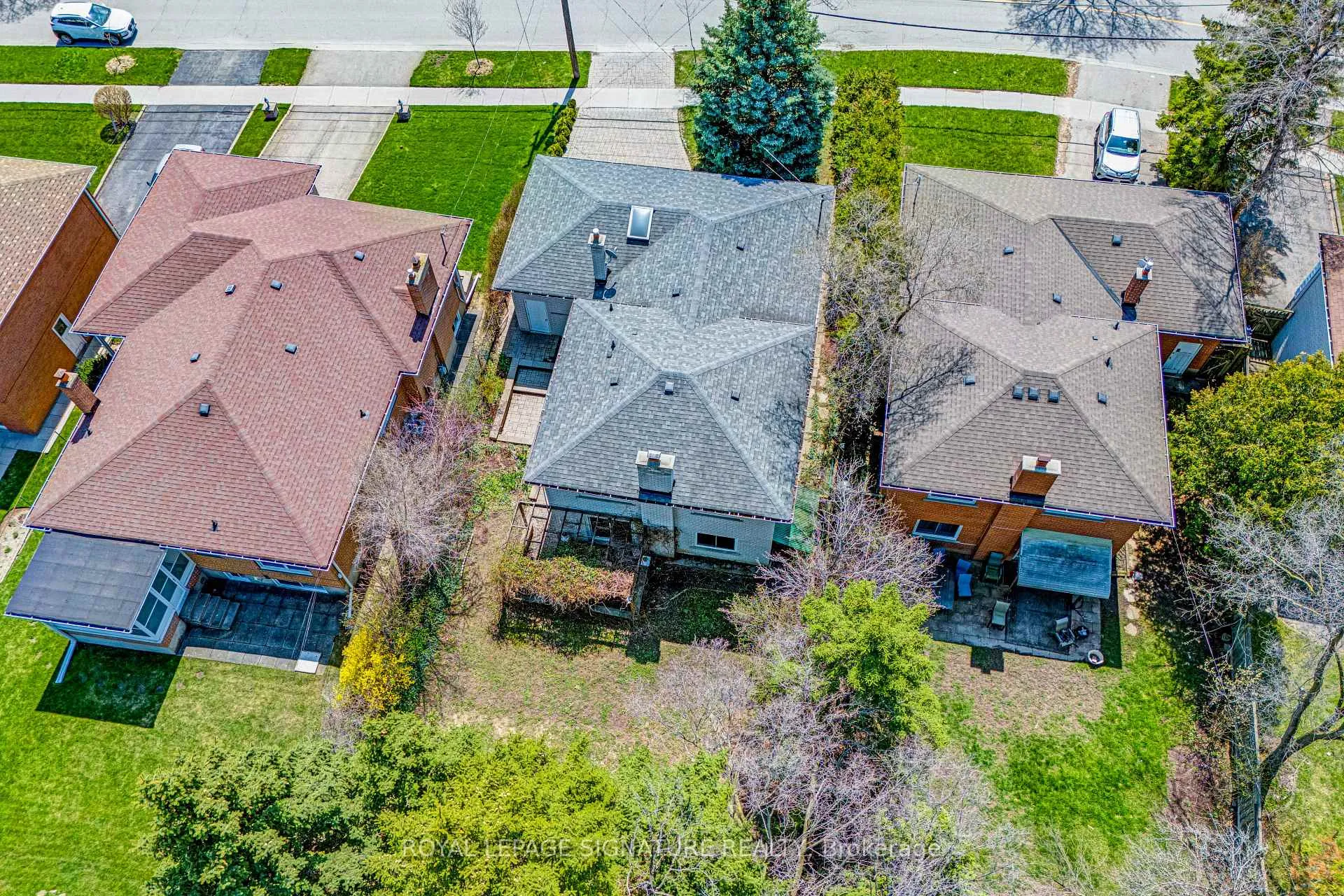 Photo 38 of 55 Tollerton Avenue, North York, Bayview Woods-Steeles — HOMEH
