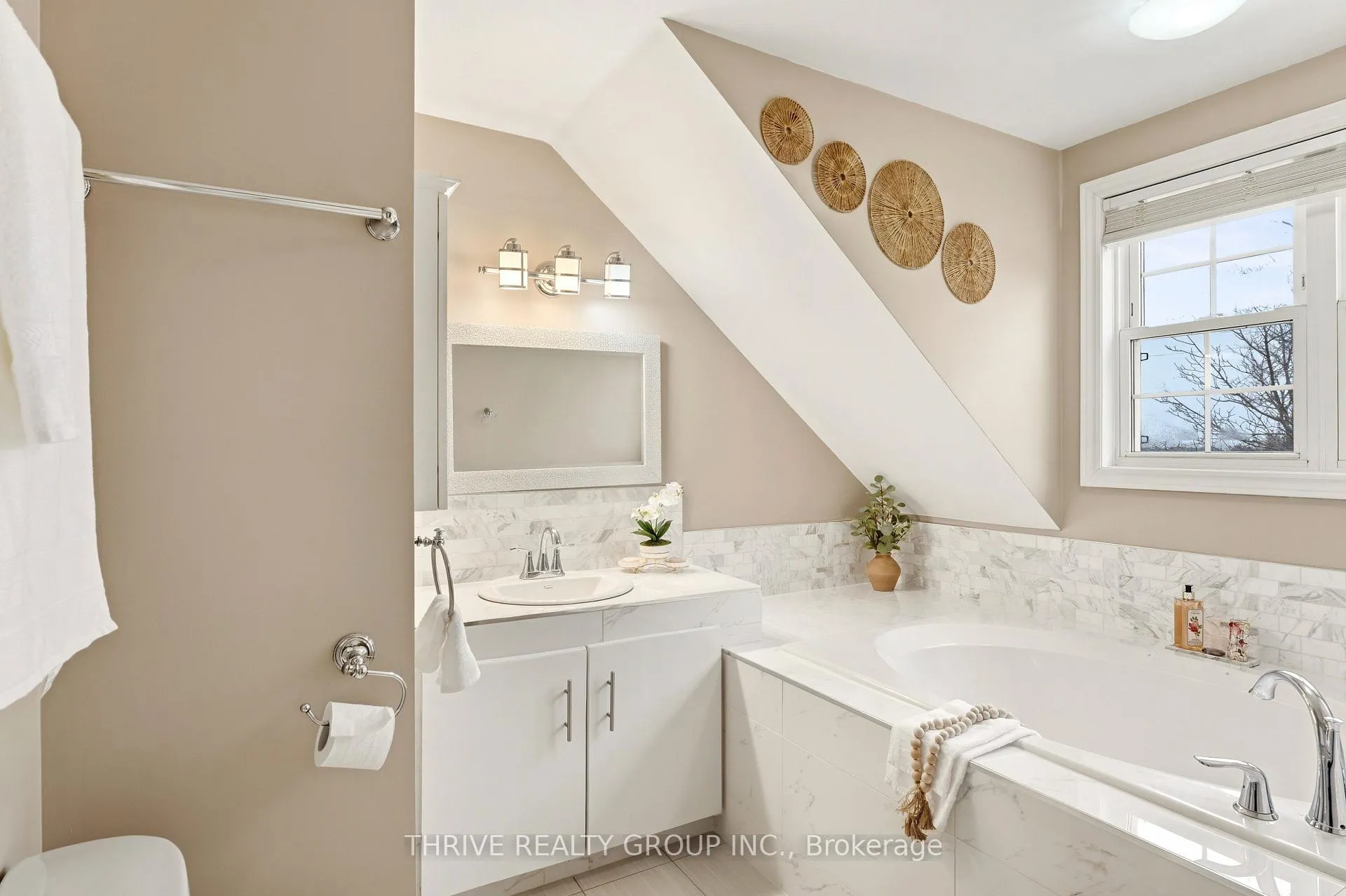 Photo 13 of 6228 Bethel Road, Warwick, Watford — HOMEH