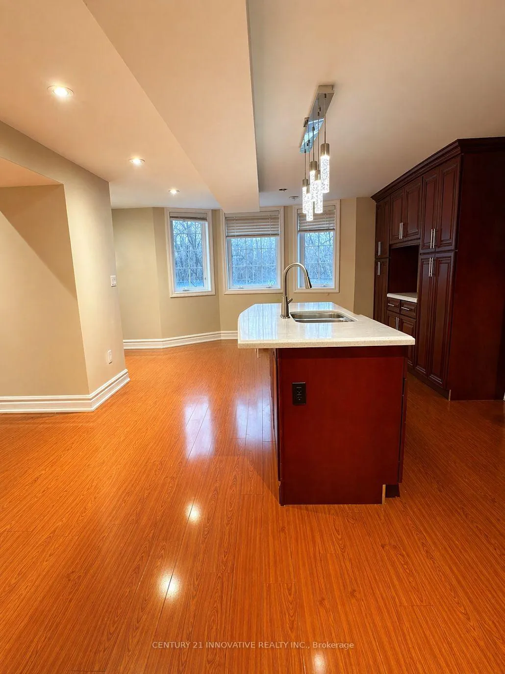 Photo 5 of 119 Smoothwater Terrace, Markham, Box Grove — HOMEH