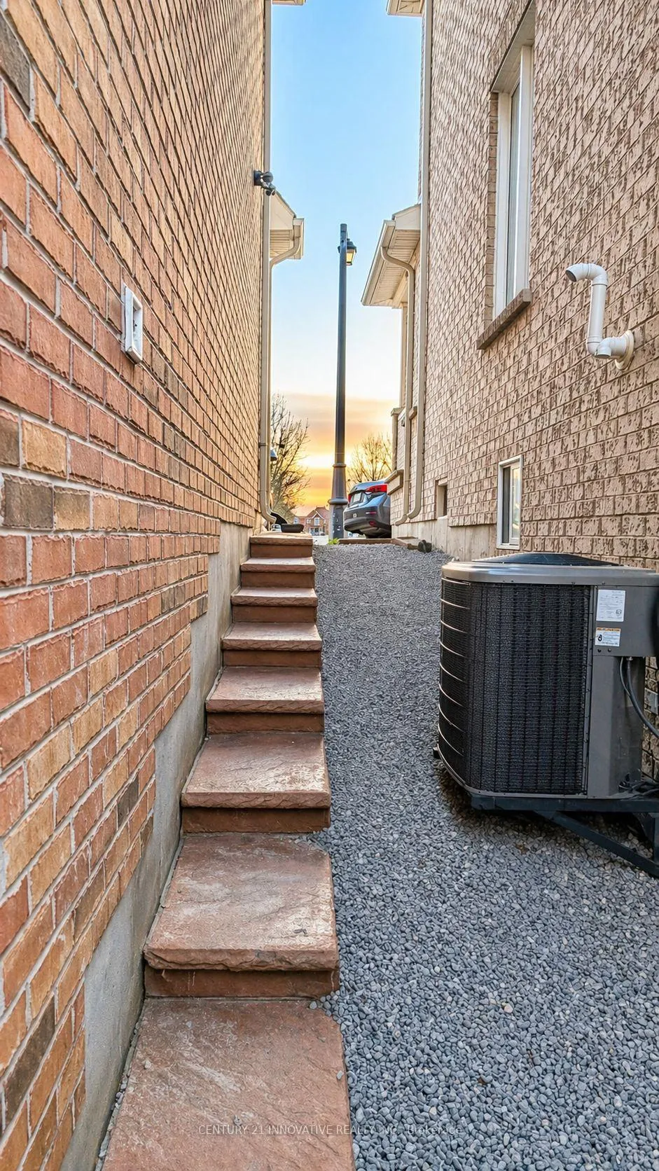 Photo 13 of 119 Smoothwater Terrace, Markham, Box Grove — HOMEH