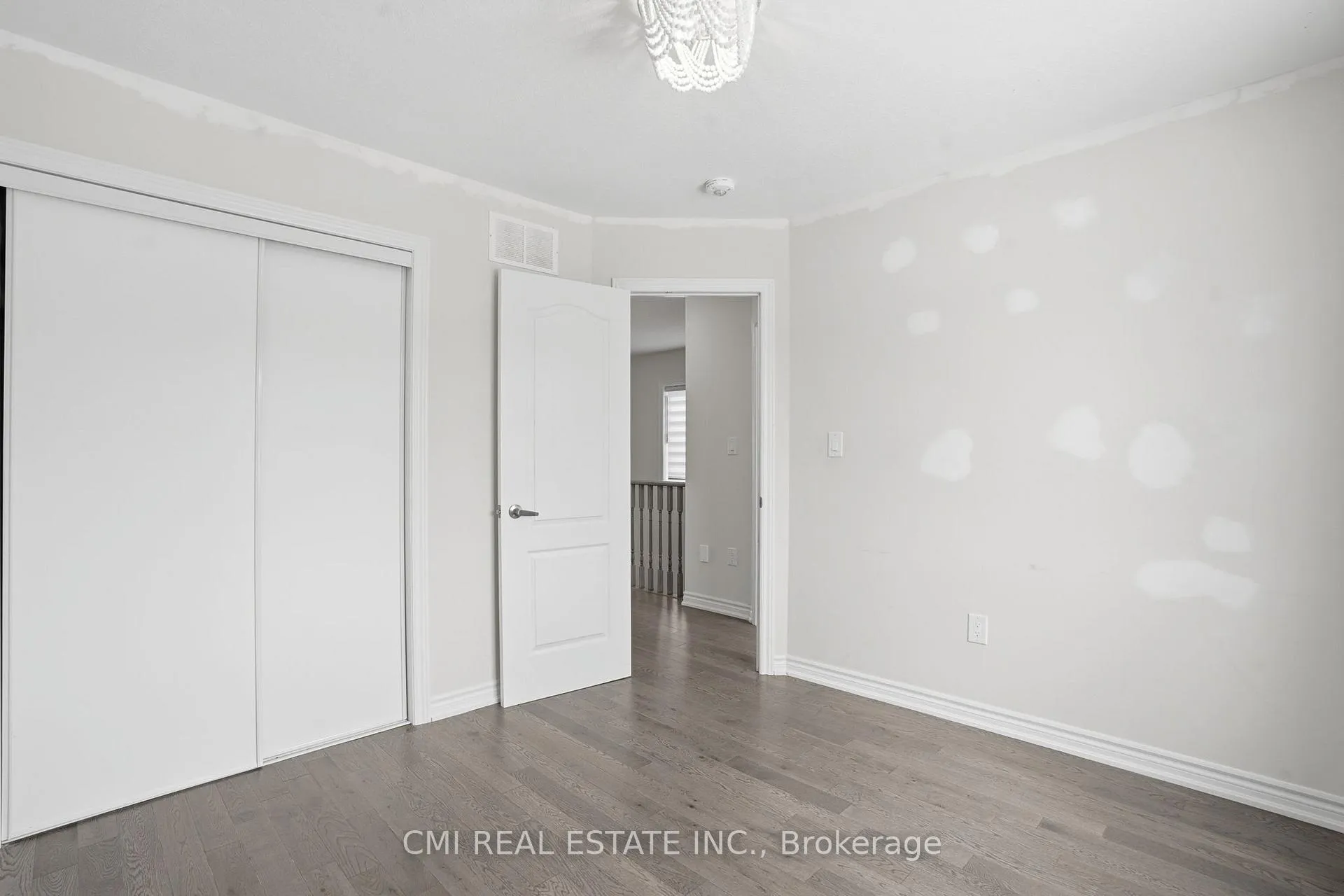 Photo 23 of 49 Sugar May Avenue, Thorold, Rolling Meadows — HOMEH
