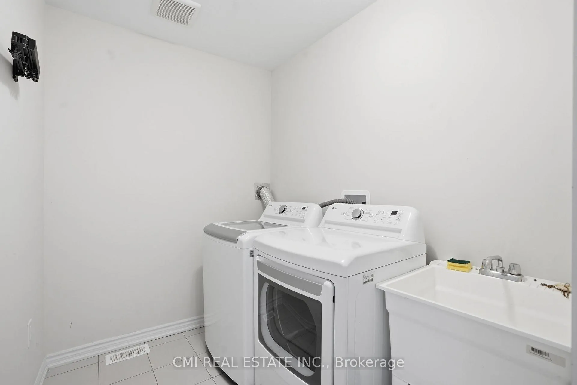 Photo 34 of 49 Sugar May Avenue, Thorold, Rolling Meadows — HOMEH