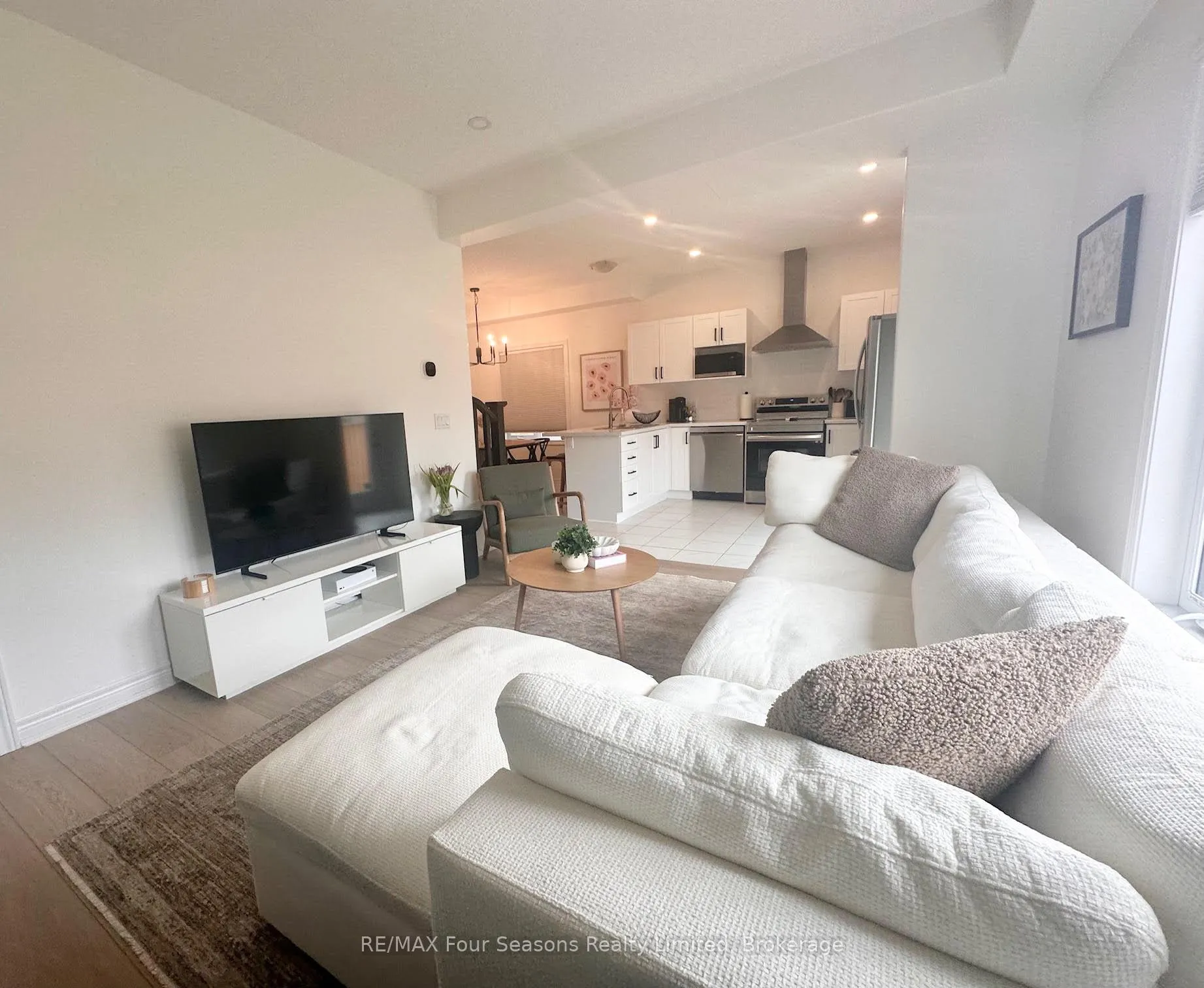 Photo 11 of 26 Shipley Avenue, Collingwood — HOMEH