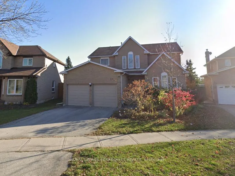 Photo 1 of 1328 Eddie Shain Drive, Oakville, Clearview — HOMEH