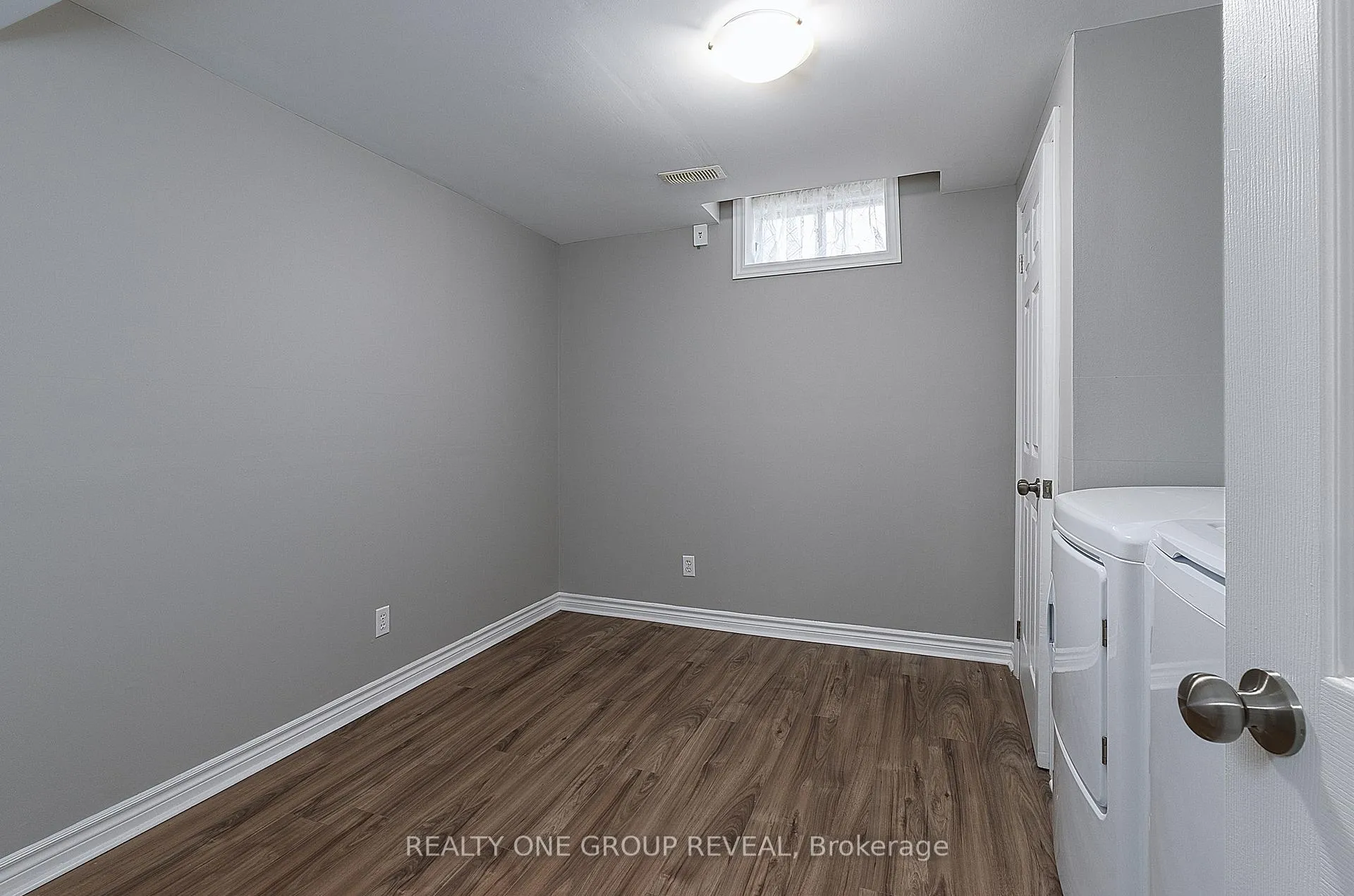 Photo 9 of 48 Patrick Drive, Whitby, Pringle Creek — HOMEH