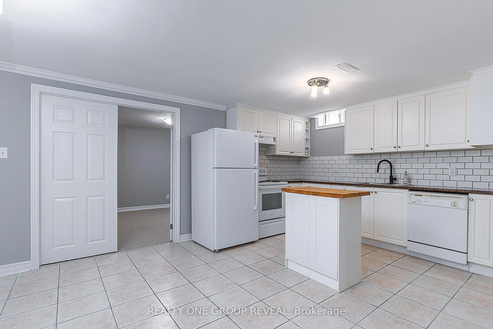 Photo 13 of 48 Patrick Drive, Whitby, Pringle Creek — HOMEH