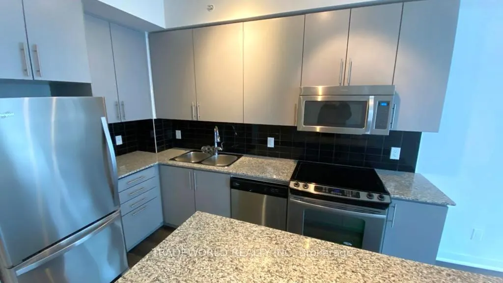 Photo 5 of Unit 915, 60 Berwick Avenue, Toronto, Yonge-Eglinton — HOMEH