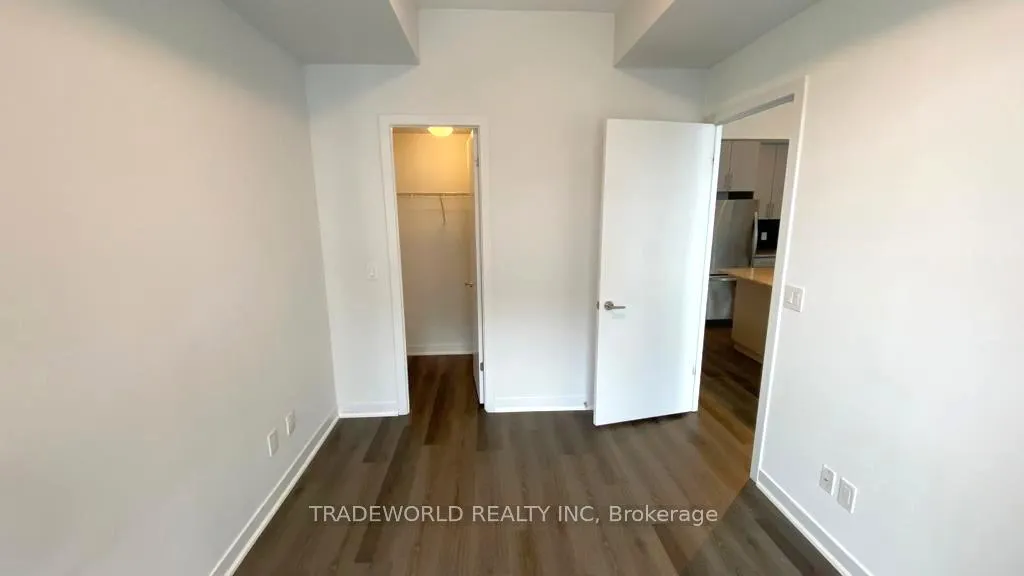 Photo 9 of Unit 915, 60 Berwick Avenue, Toronto, Yonge-Eglinton — HOMEH
