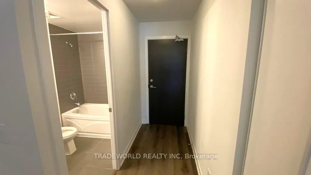 Photo 14 of Unit 915, 60 Berwick Avenue, Toronto, Yonge-Eglinton — HOMEH