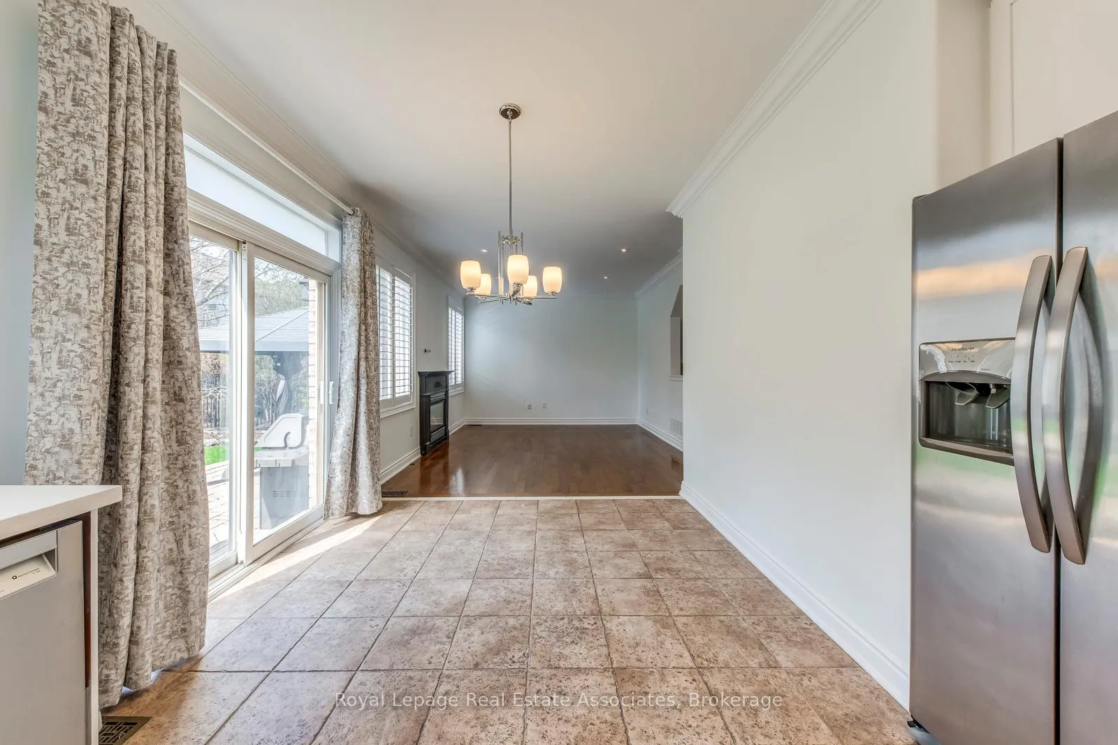 Photo 17 of 3349 Springflower Way, Oakville, Bronte — HOMEH