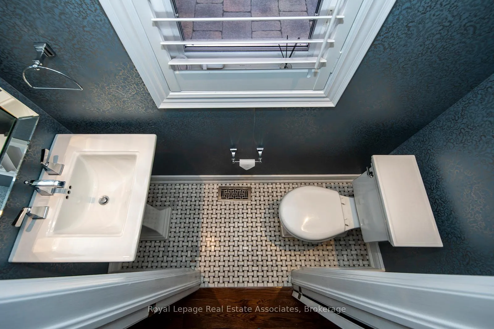 Photo 18 of 3349 Springflower Way, Oakville, Bronte — HOMEH