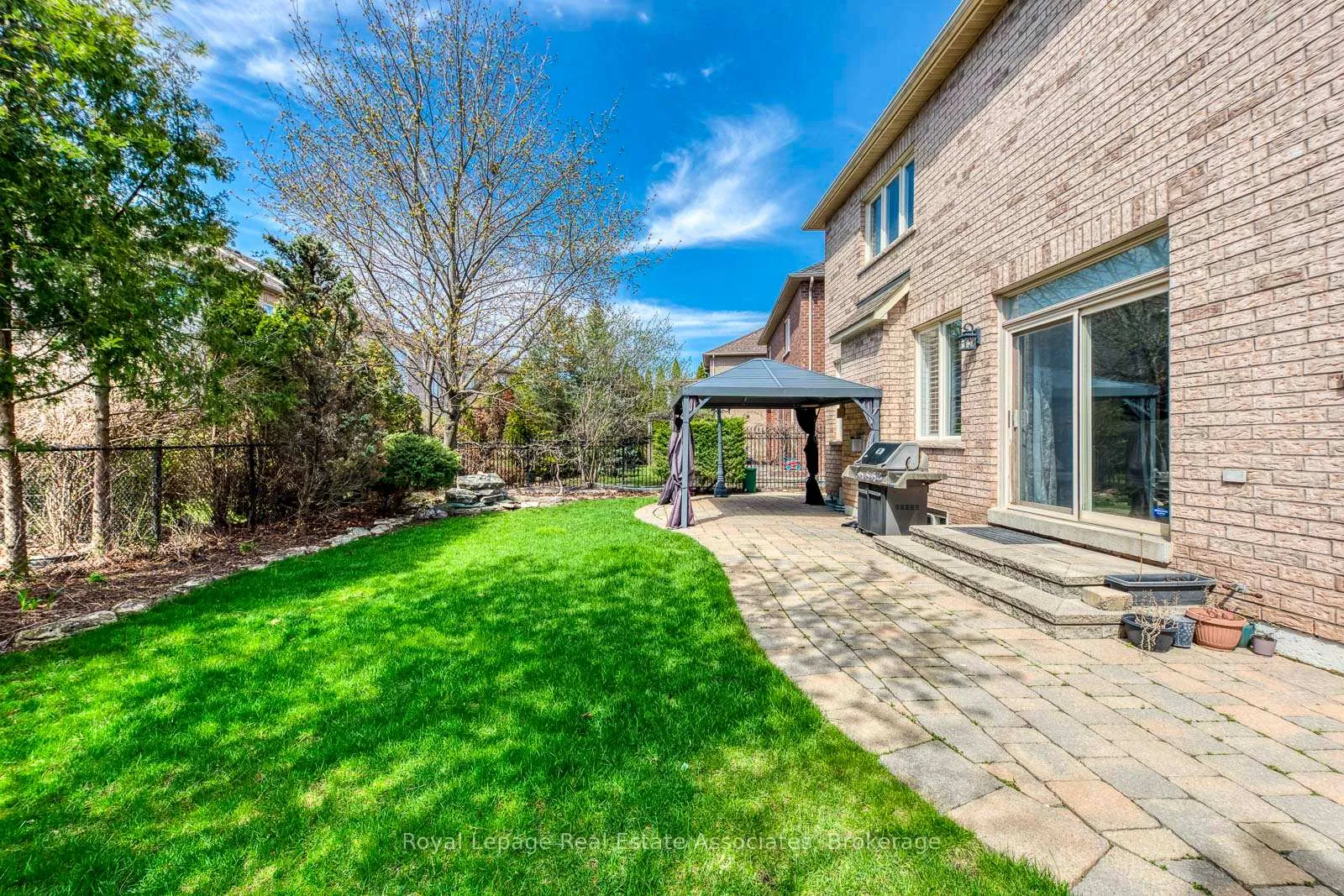 Photo 37 of 3349 Springflower Way, Oakville, Bronte — HOMEH
