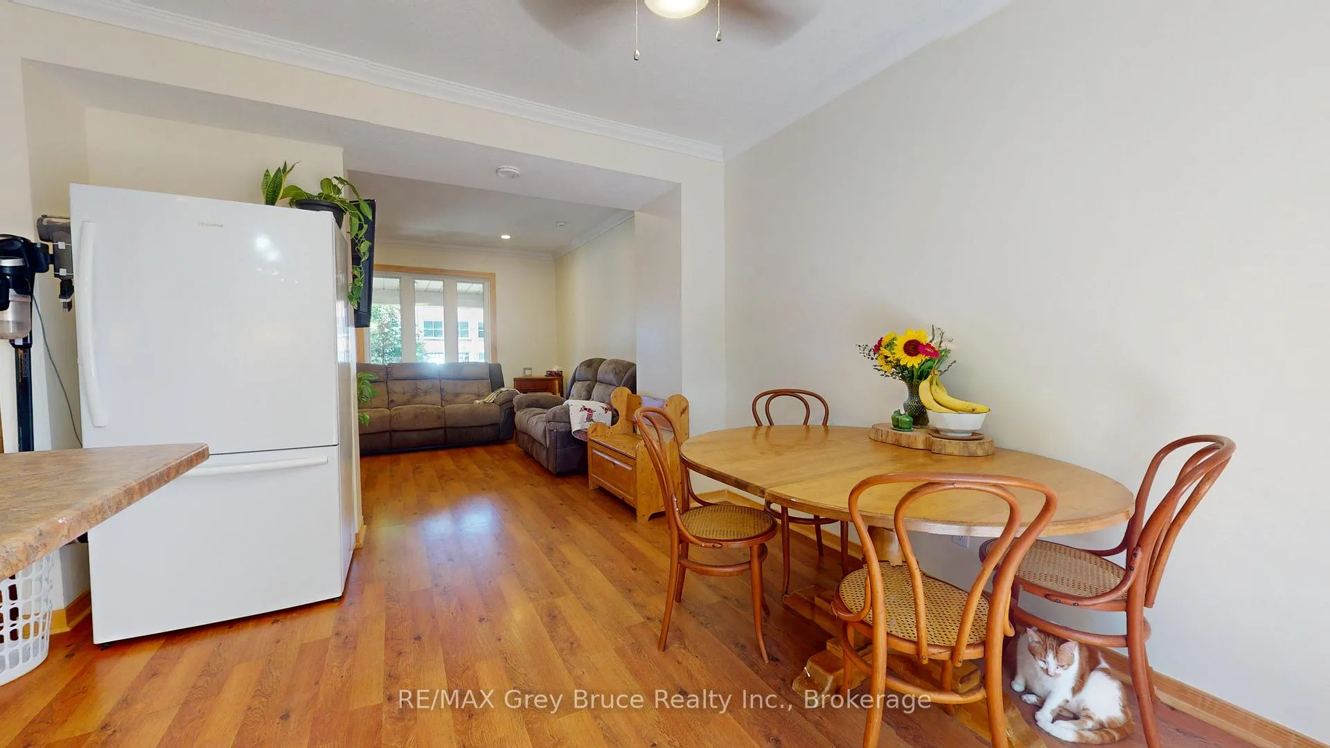 Photo 8 of 937 4th Avenue E, Owen Sound — HOMEH