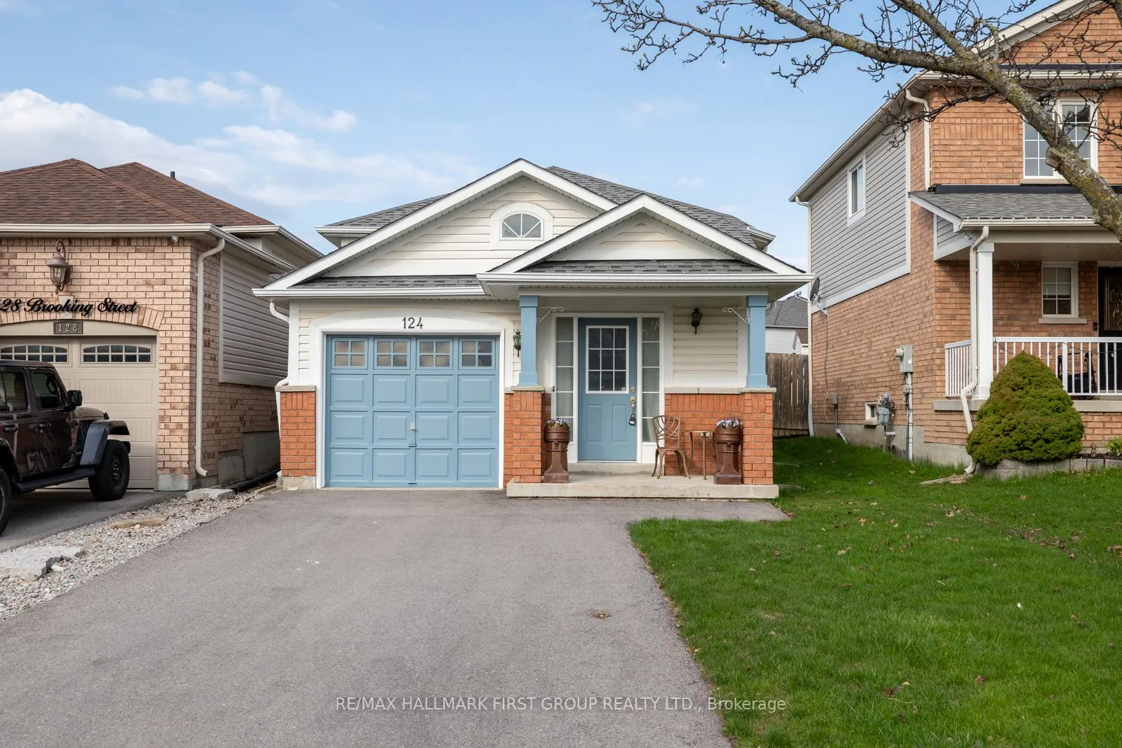 Photo 1 of 124 Brooking Street, Clarington, Bowmanville — HOMEH