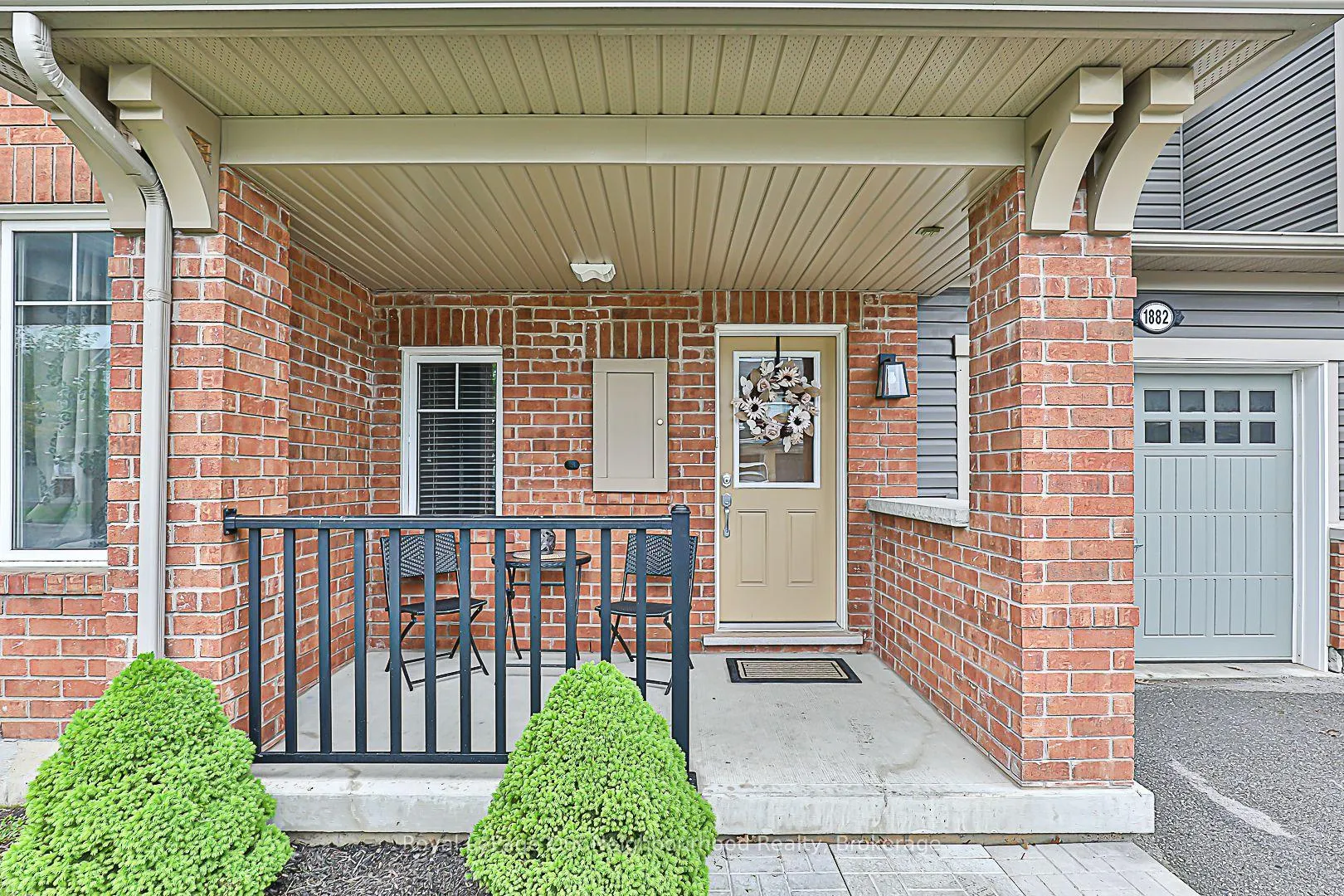 Photo 2 of 1882 Liatris Drive, Pickering, Duffin Heights — HOMEH