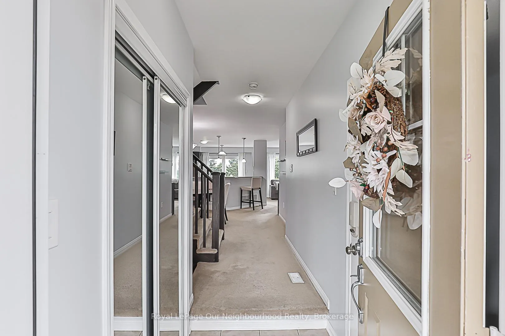 Photo 4 of 1882 Liatris Drive, Pickering, Duffin Heights — HOMEH