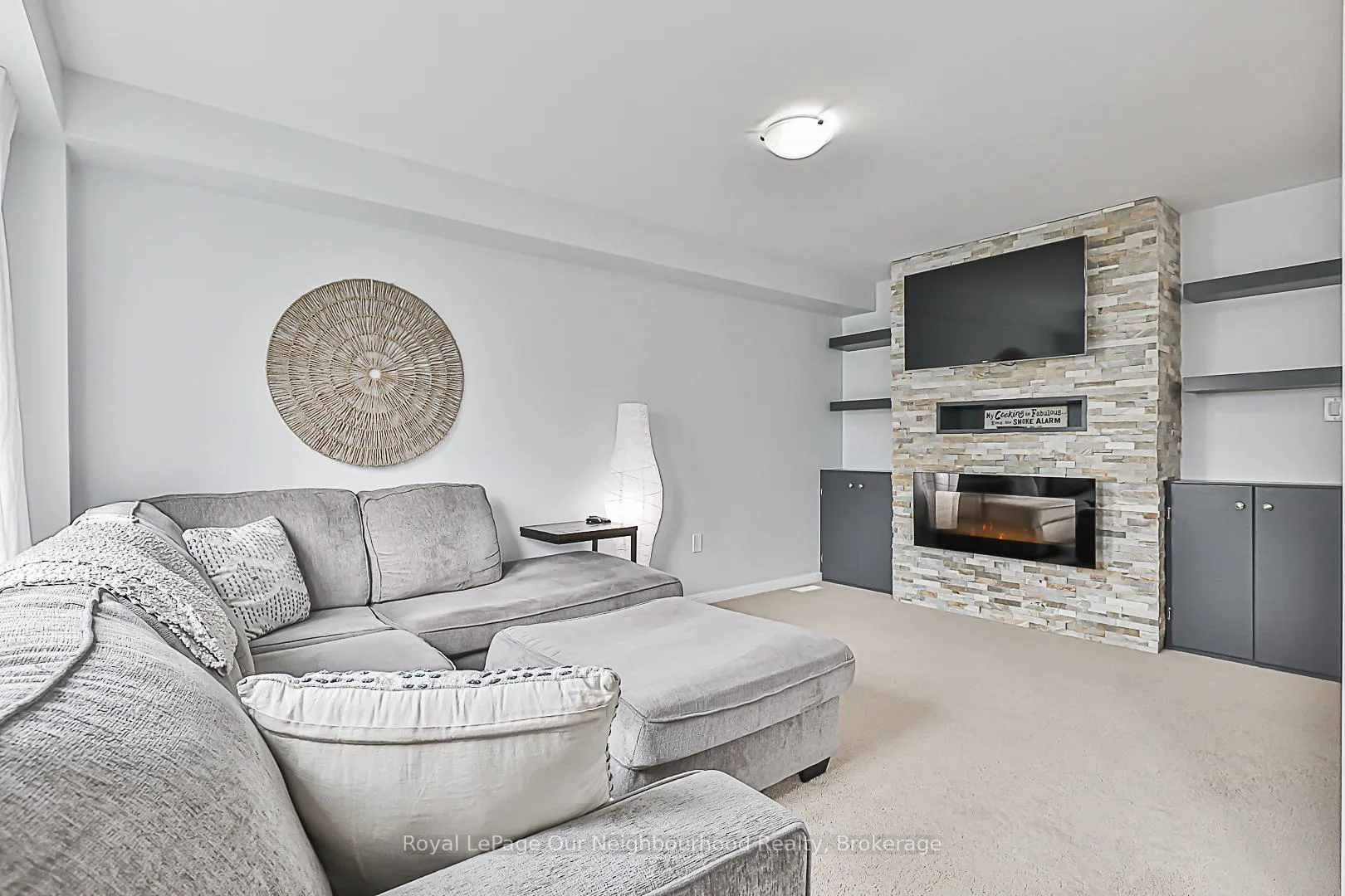 Photo 9 of 1882 Liatris Drive, Pickering, Duffin Heights — HOMEH