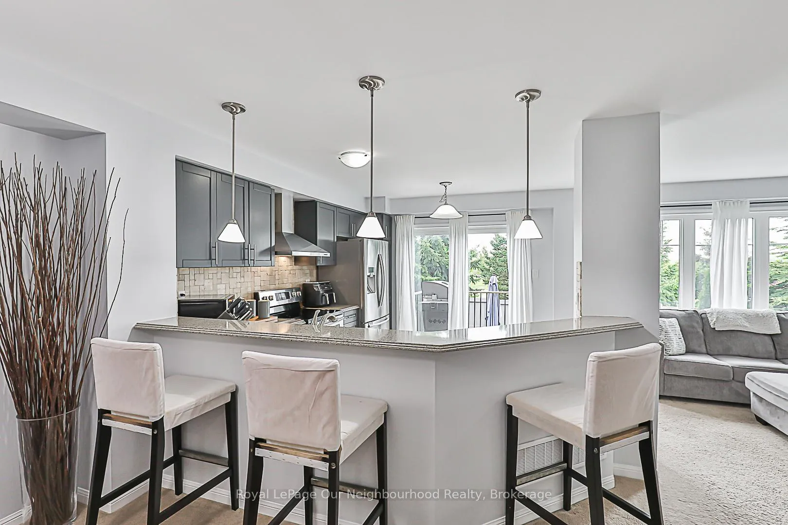 Photo 13 of 1882 Liatris Drive, Pickering, Duffin Heights — HOMEH