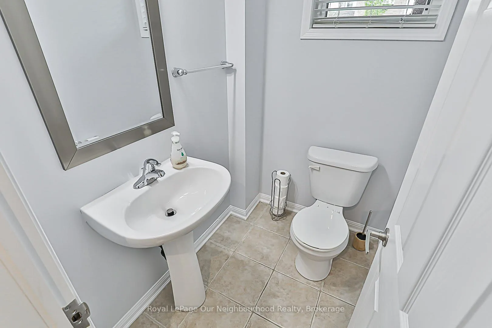 Photo 20 of 1882 Liatris Drive, Pickering, Duffin Heights — HOMEH