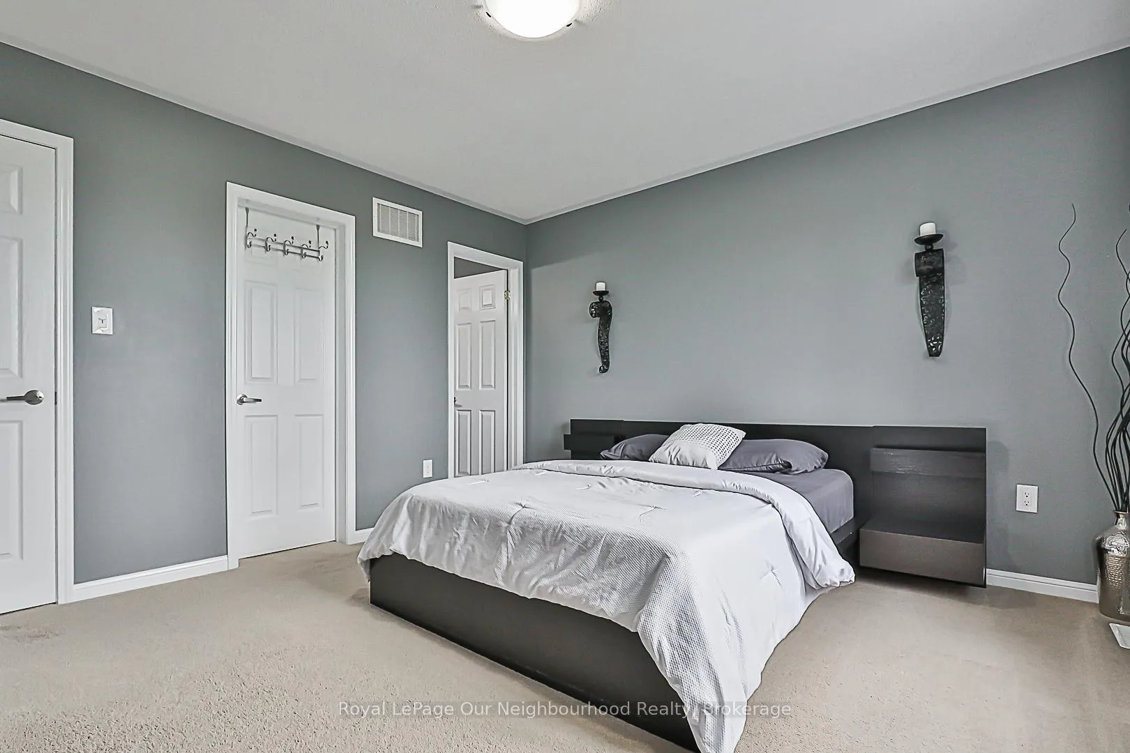 Photo 25 of 1882 Liatris Drive, Pickering, Duffin Heights — HOMEH