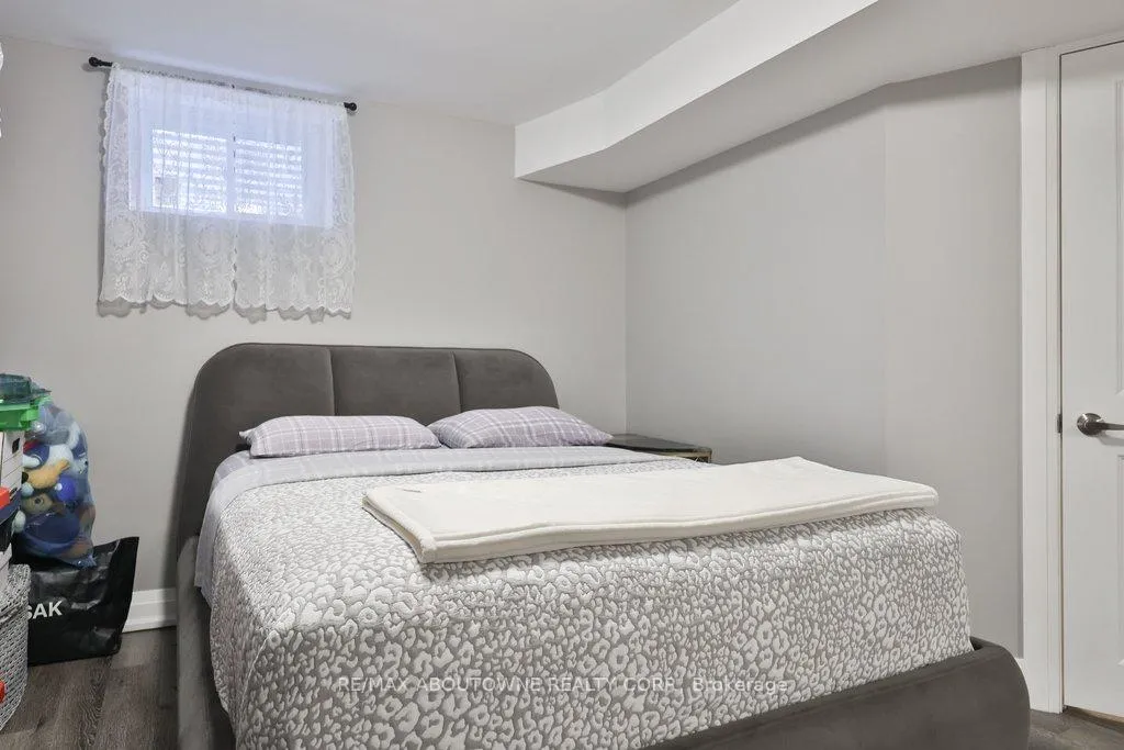 Photo 15 of Unit 23, 1525 Elm Road, Oakville, College Park — HOMEH