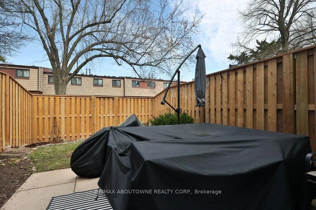 Photo 19 of Unit 23, 1525 Elm Road, Oakville, College Park — HOMEH
