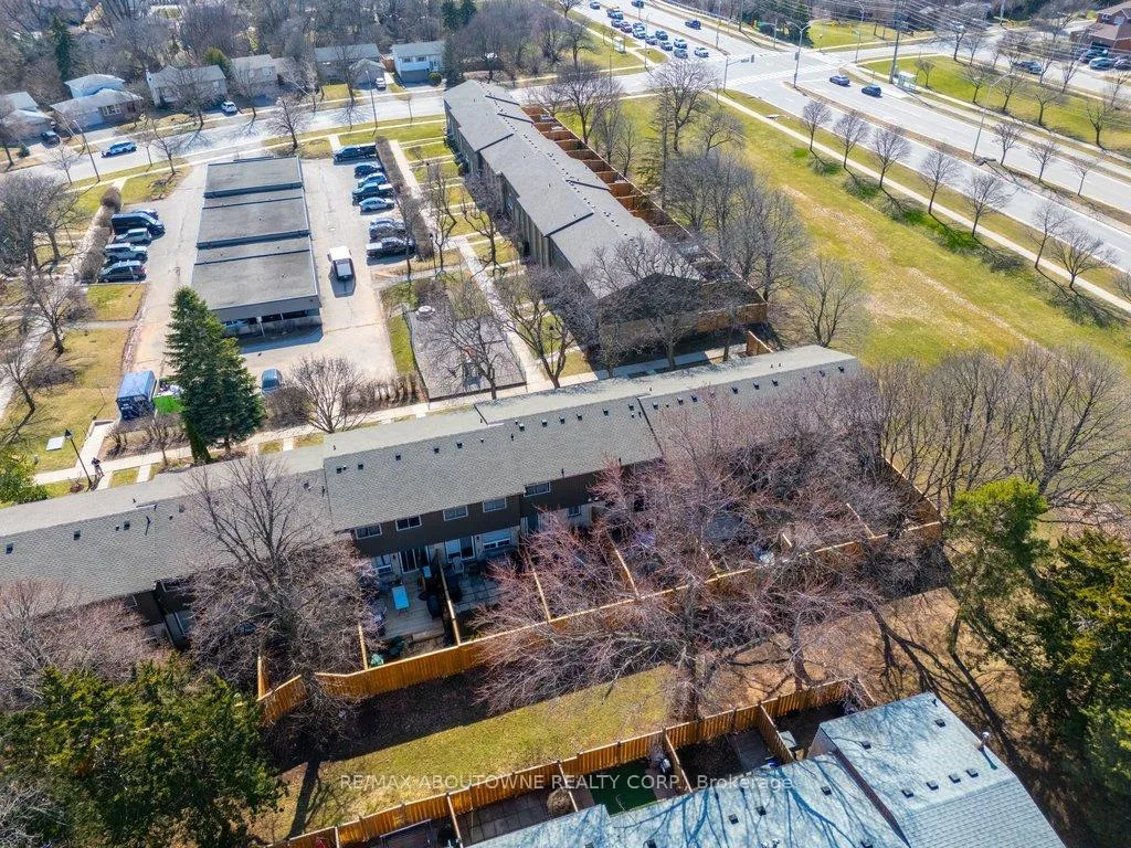 Photo 21 of Unit 23, 1525 Elm Road, Oakville, College Park — HOMEH