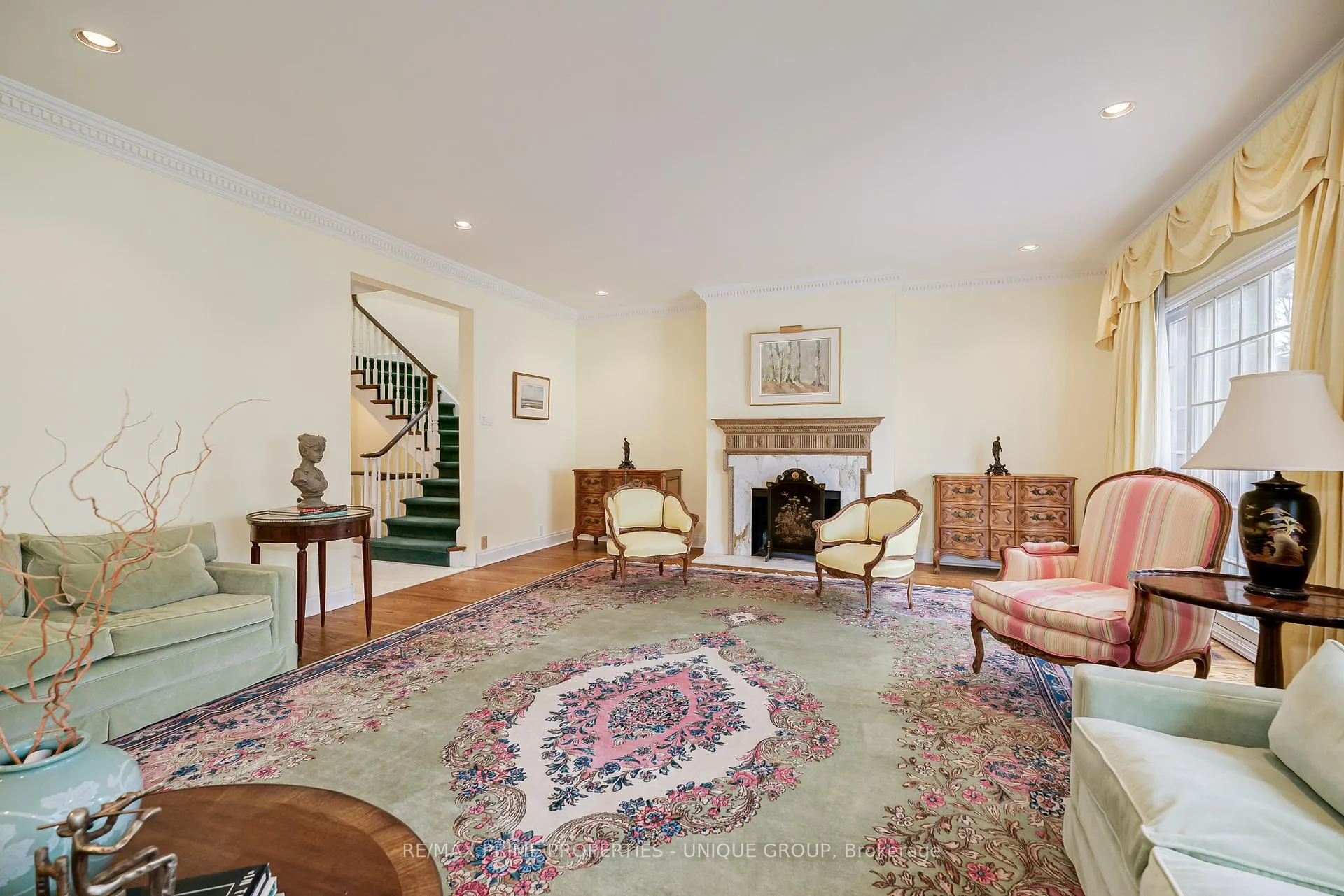 Photo 12 of 62 A Glen Road, Toronto, Rosedale-Moore Park — HOMEH