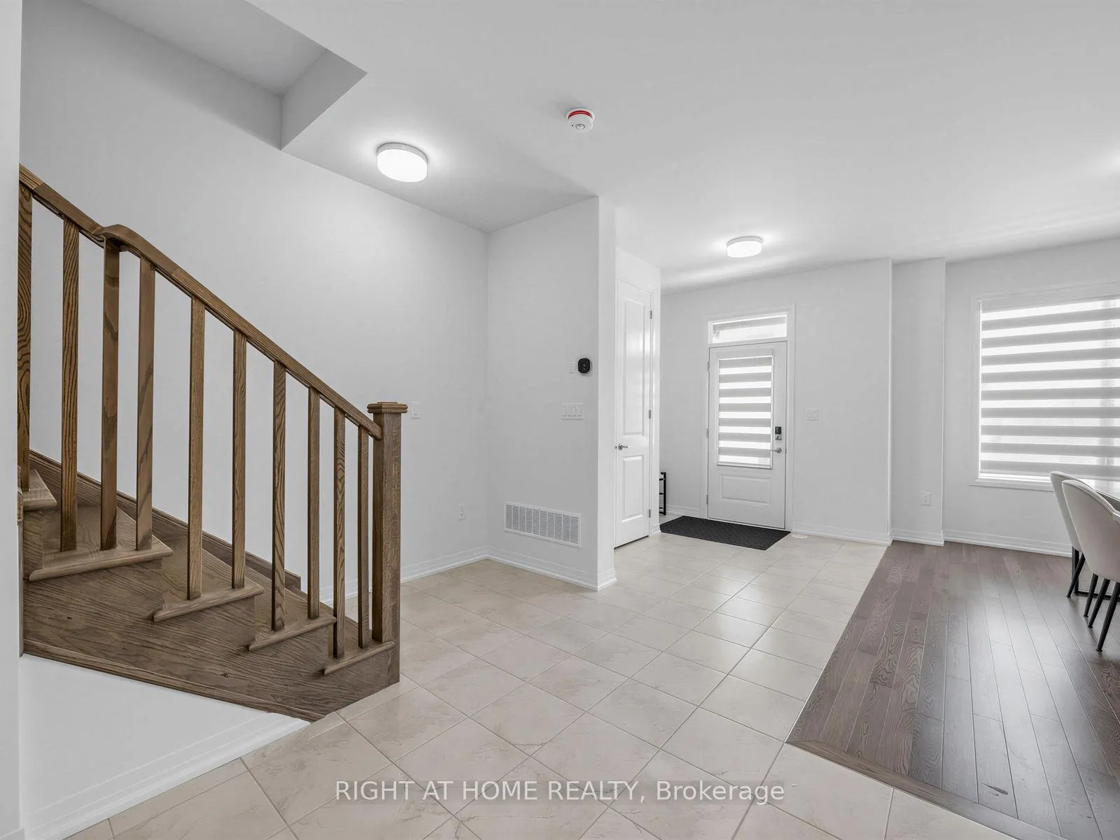 Photo 8 of 96 coolhurst Avenue, Brampton, Northwest Brampton — HOMEH