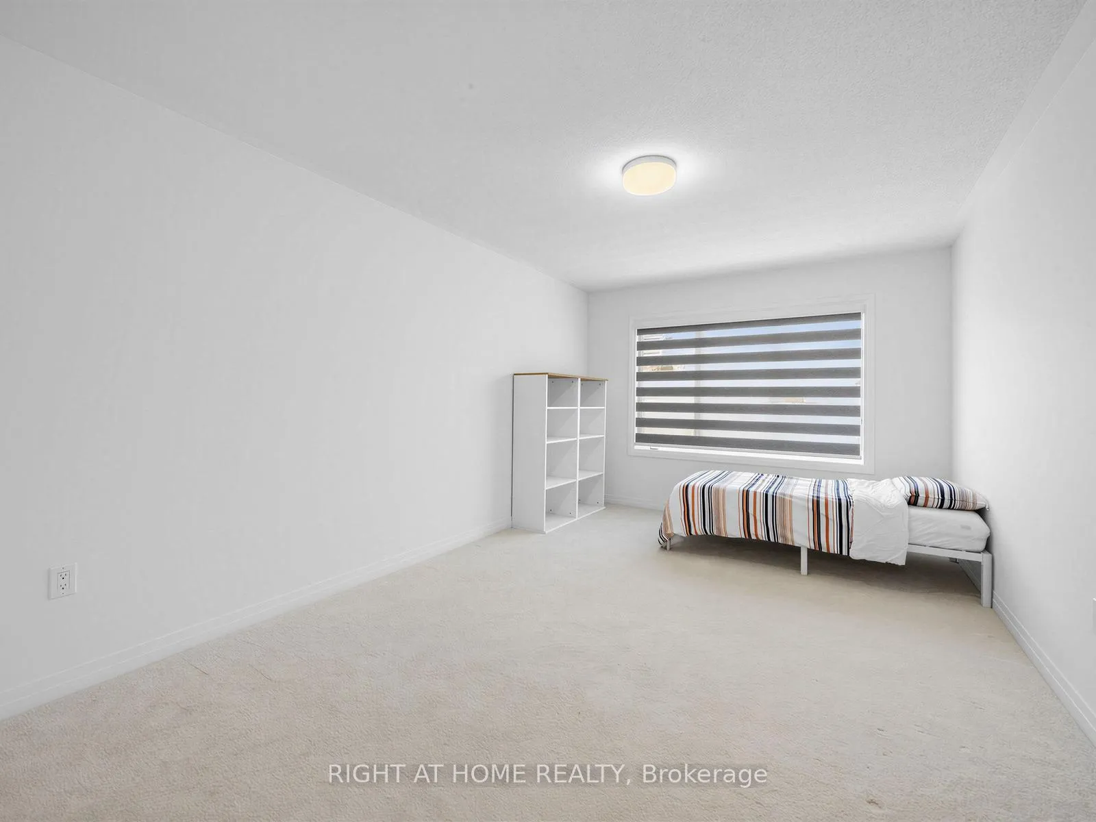 Photo 16 of 96 coolhurst Avenue, Brampton, Northwest Brampton — HOMEH