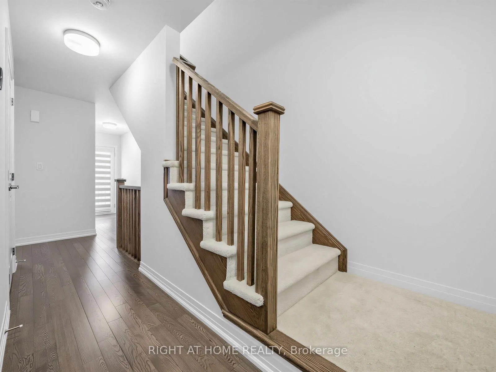 Photo 19 of 96 coolhurst Avenue, Brampton, Northwest Brampton — HOMEH