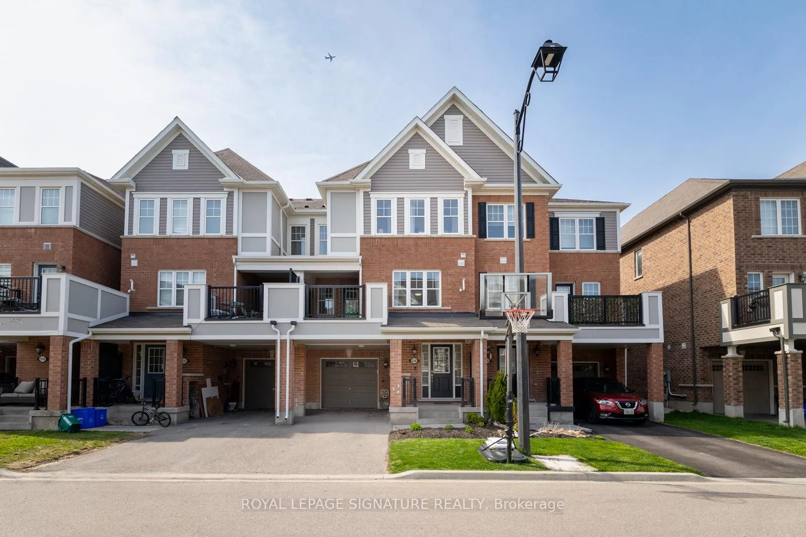 Photo 2 of 554 Buckeye Court, Milton, Cobban — HOMEH