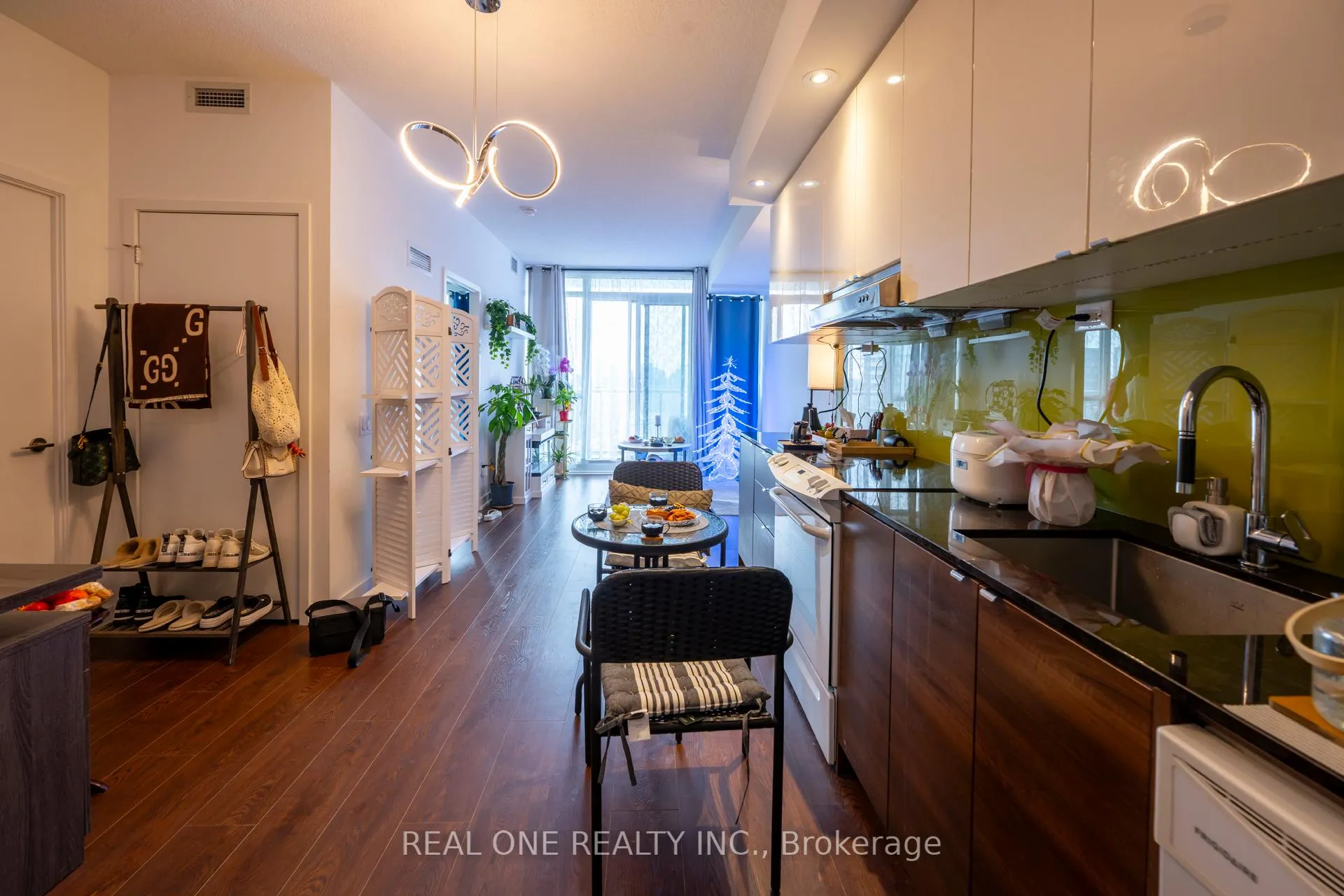 Photo 5 of Unit 2802, 121 Mcmahon Drive, North York, Bayview Village — HOMEH
