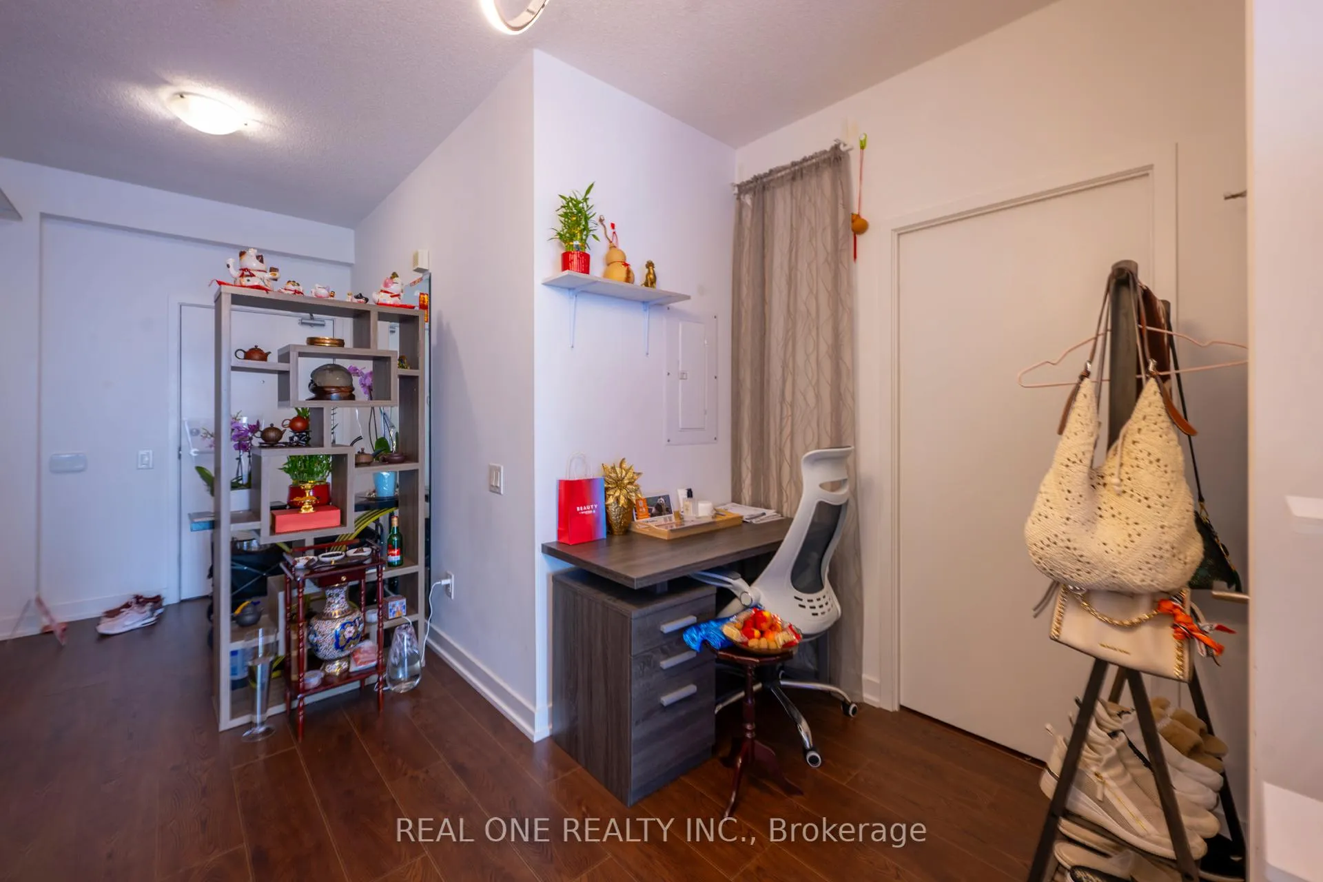Photo 7 of Unit 2802, 121 Mcmahon Drive, North York, Bayview Village — HOMEH