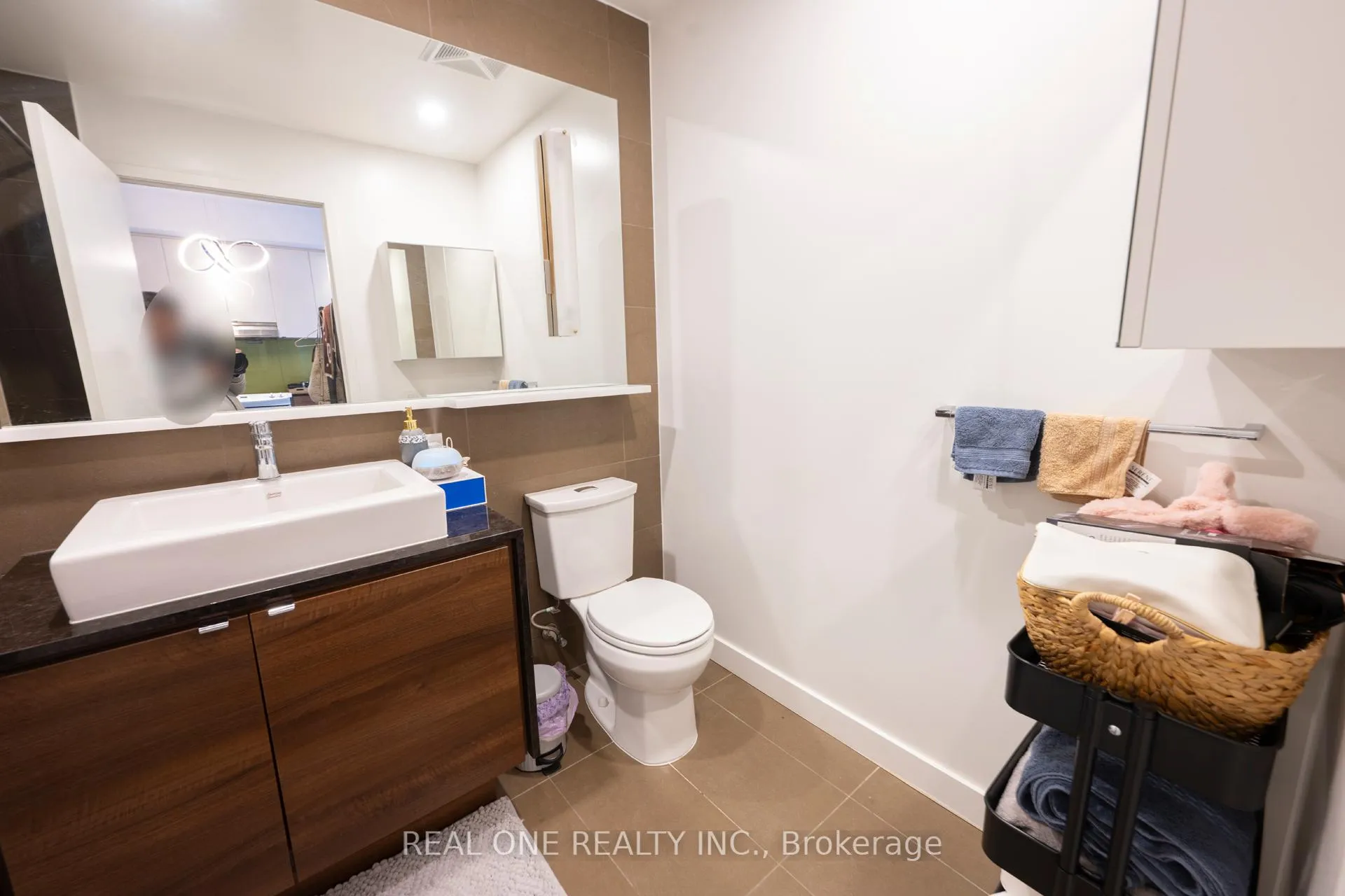 Photo 9 of Unit 2802, 121 Mcmahon Drive, North York, Bayview Village — HOMEH