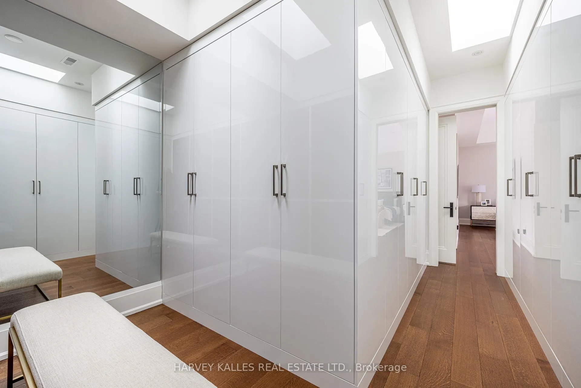 Photo 27 of 264 Cortleigh Boulevard, Toronto, Lawrence Park South — HOMEH