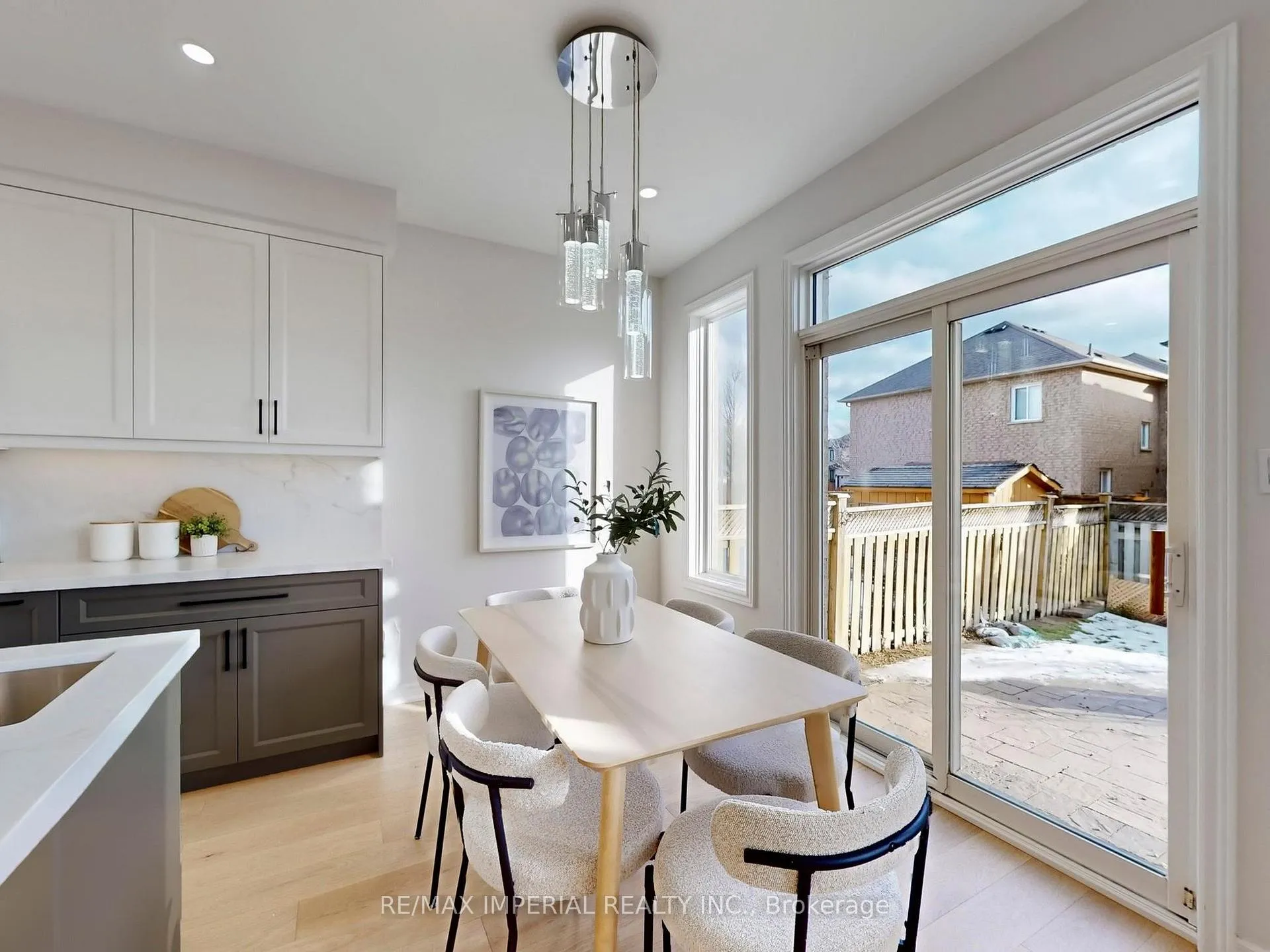 Photo 16 of 117 Montebello Avenue, Vaughan, Sonoma Heights — HOMEH