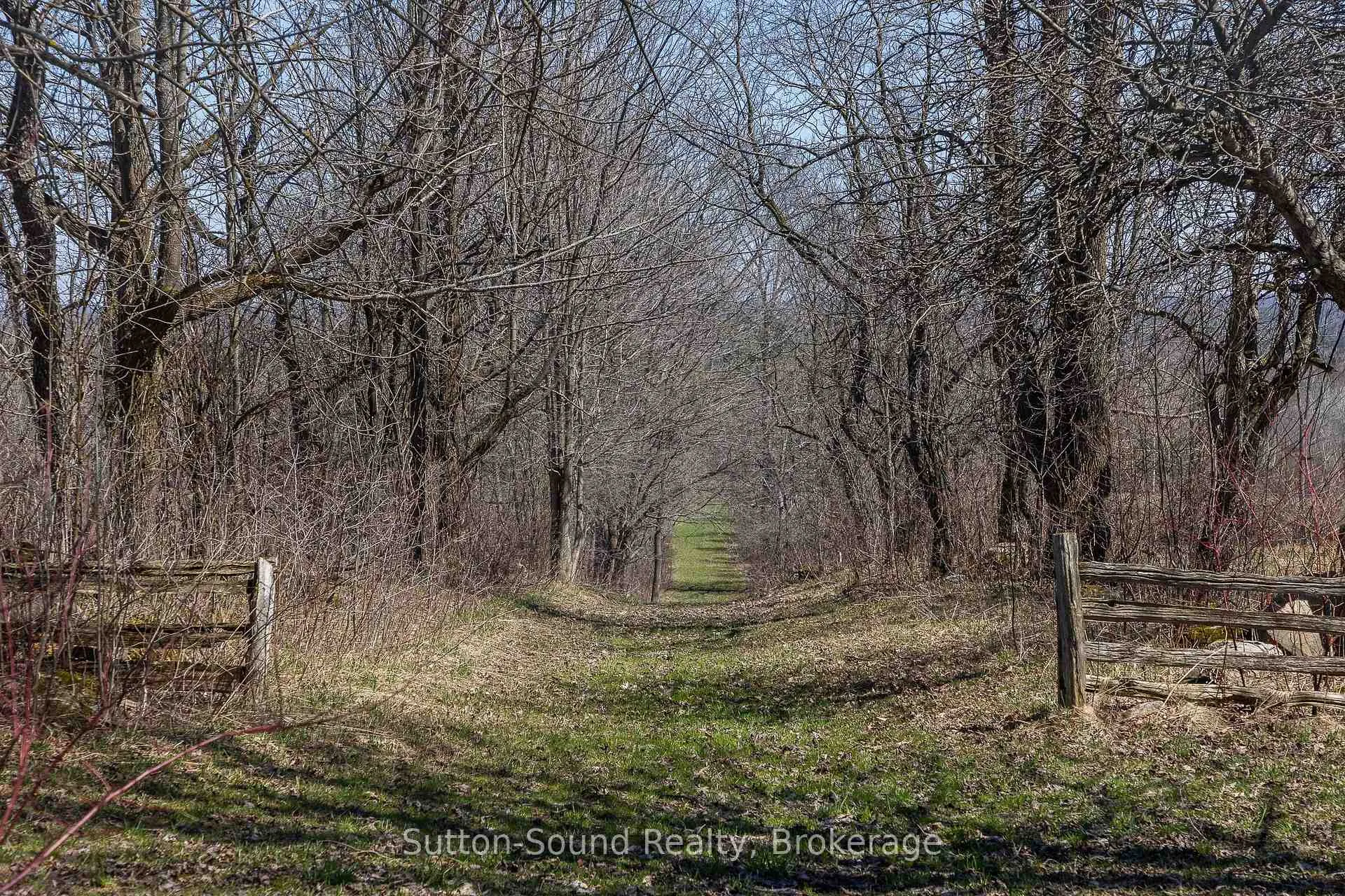 Photo 8 of 396669 2 Concession, Chatsworth — HOMEH