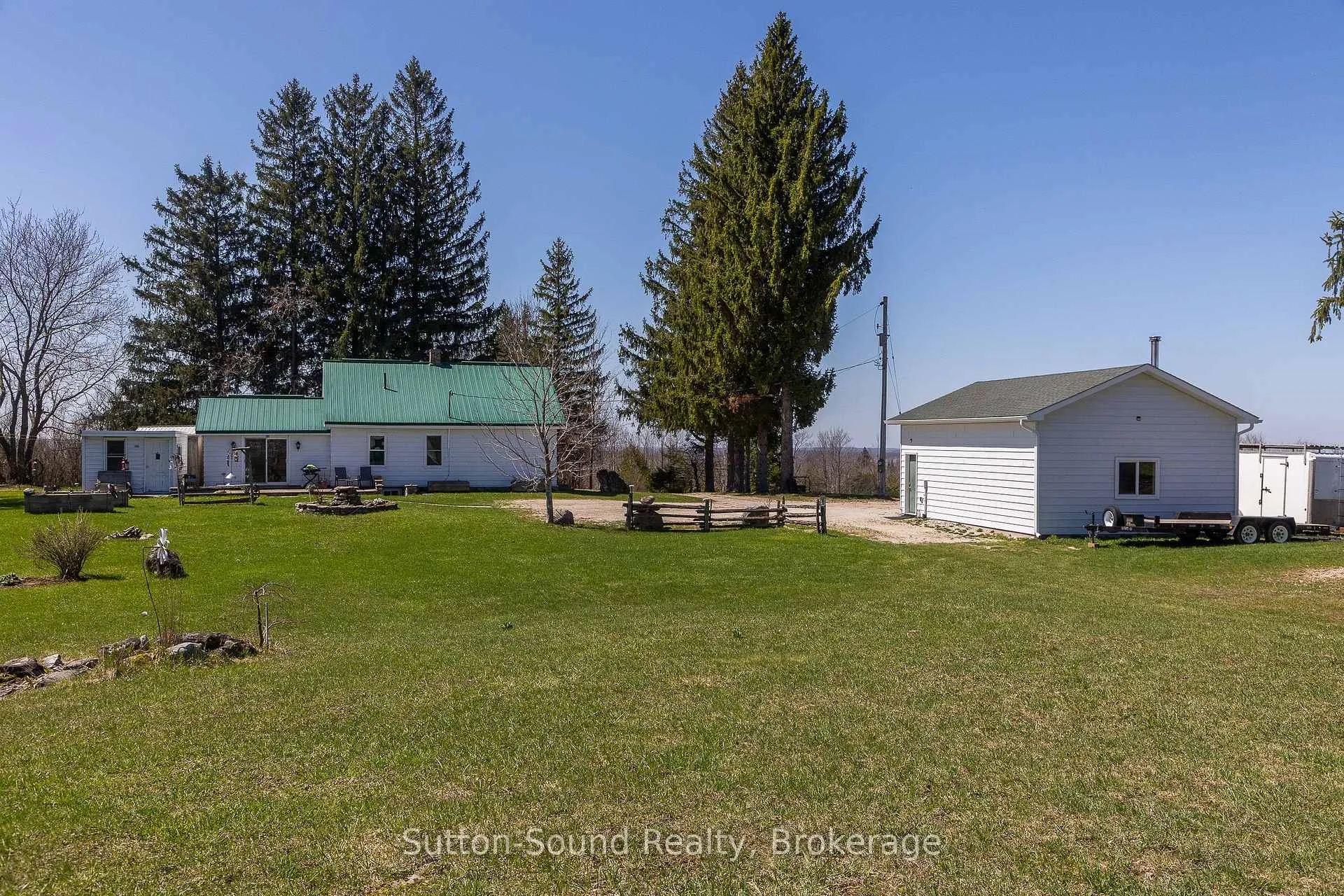 Photo 15 of 396669 2 Concession, Chatsworth — HOMEH